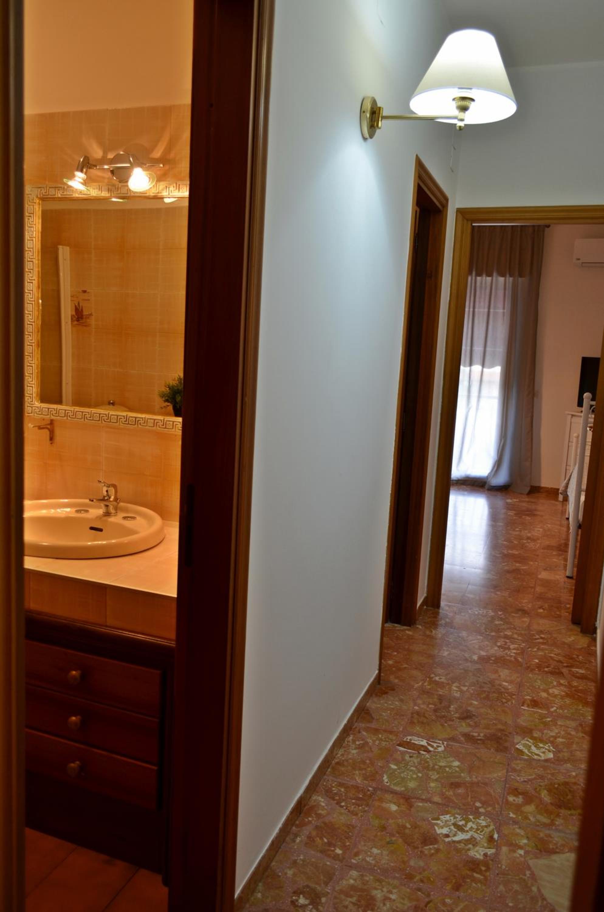 Bed & Breakfast Fontanarossa Airport -Private Parking-