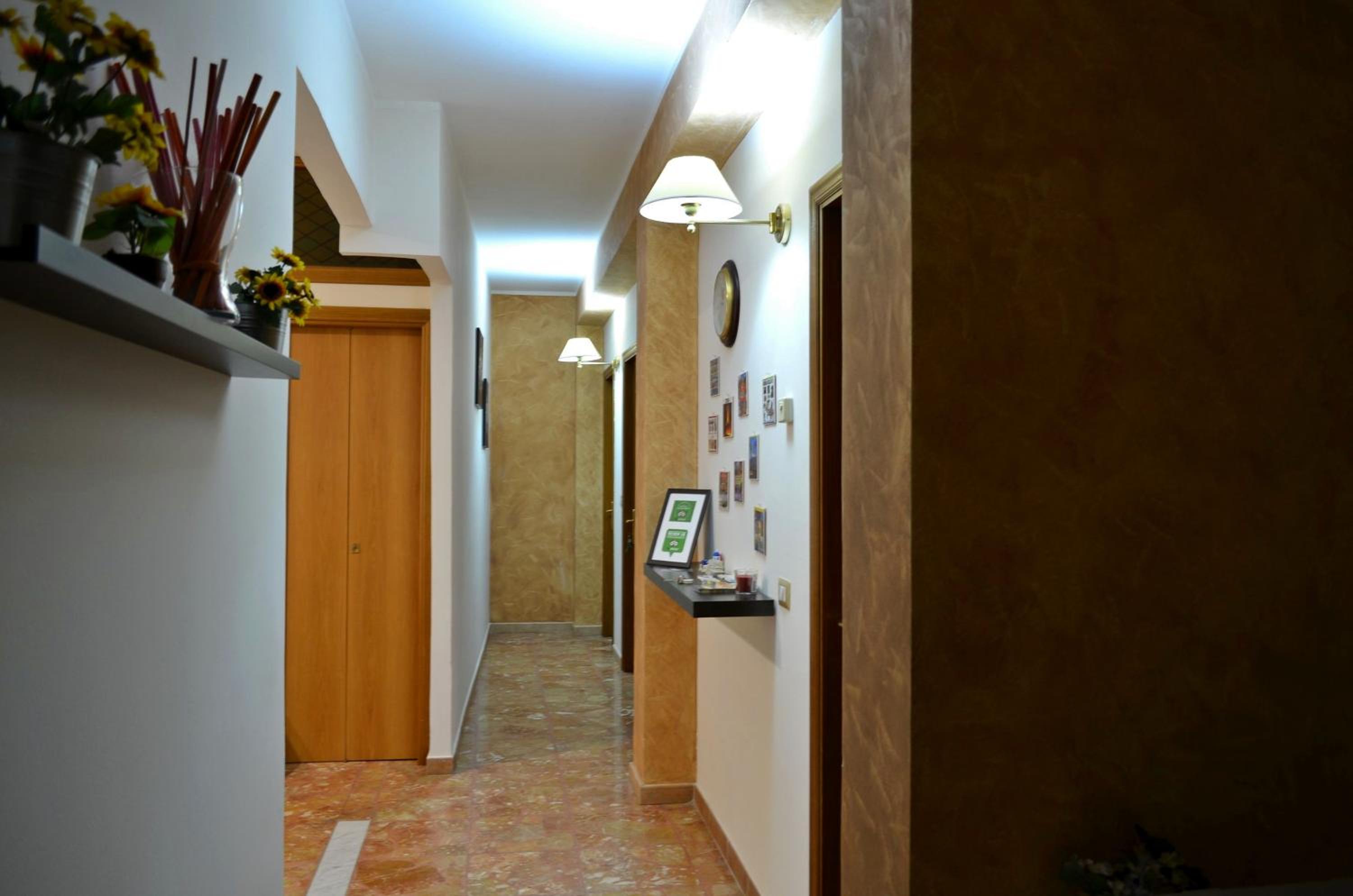 Bed & Breakfast Fontanarossa Airport -Private Parking-
