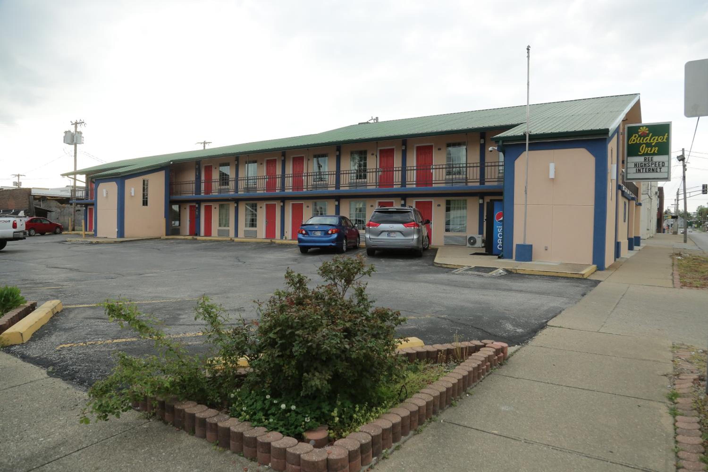 Budget Inn - Washington view 3