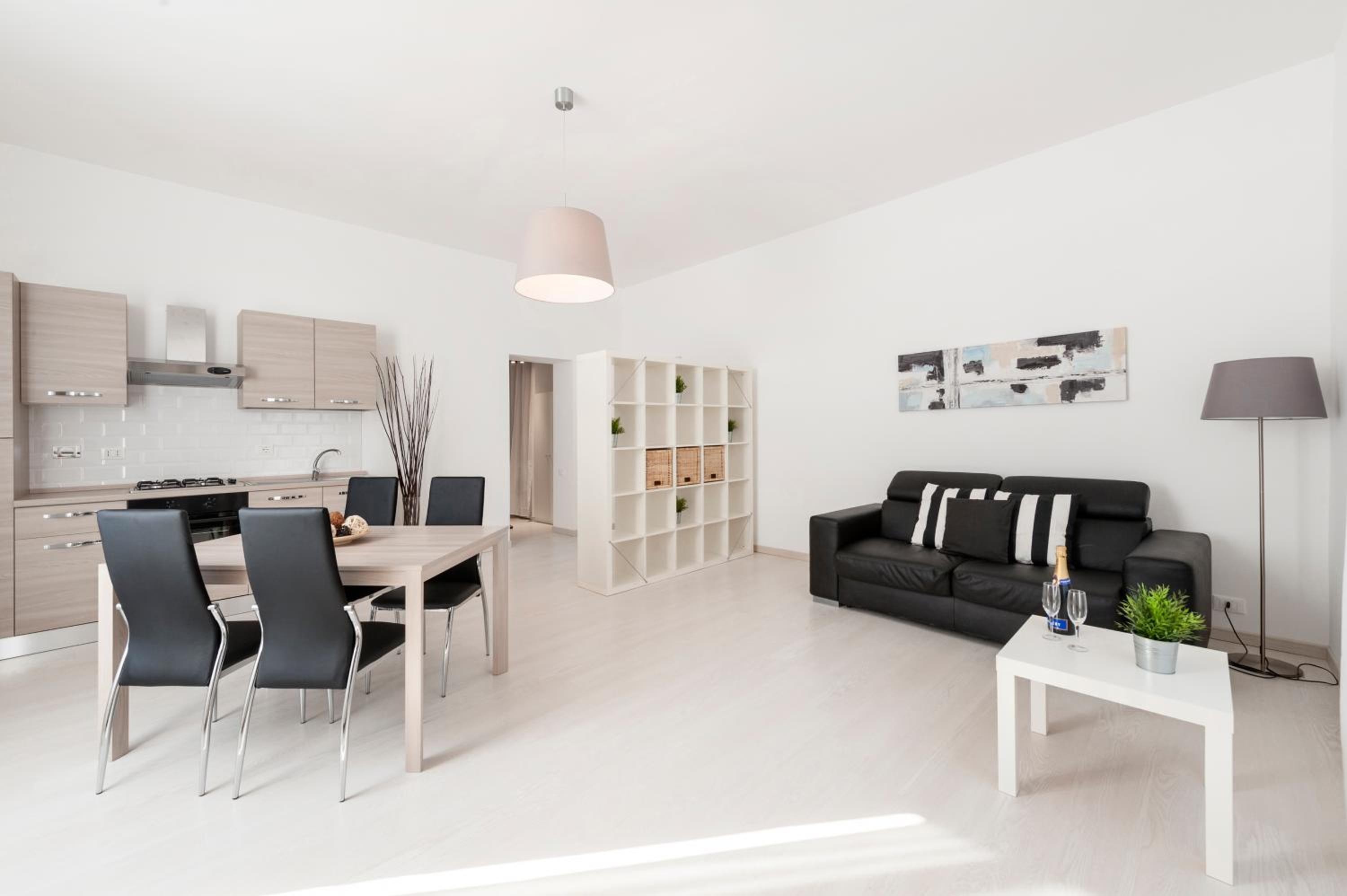 White Flat Termini