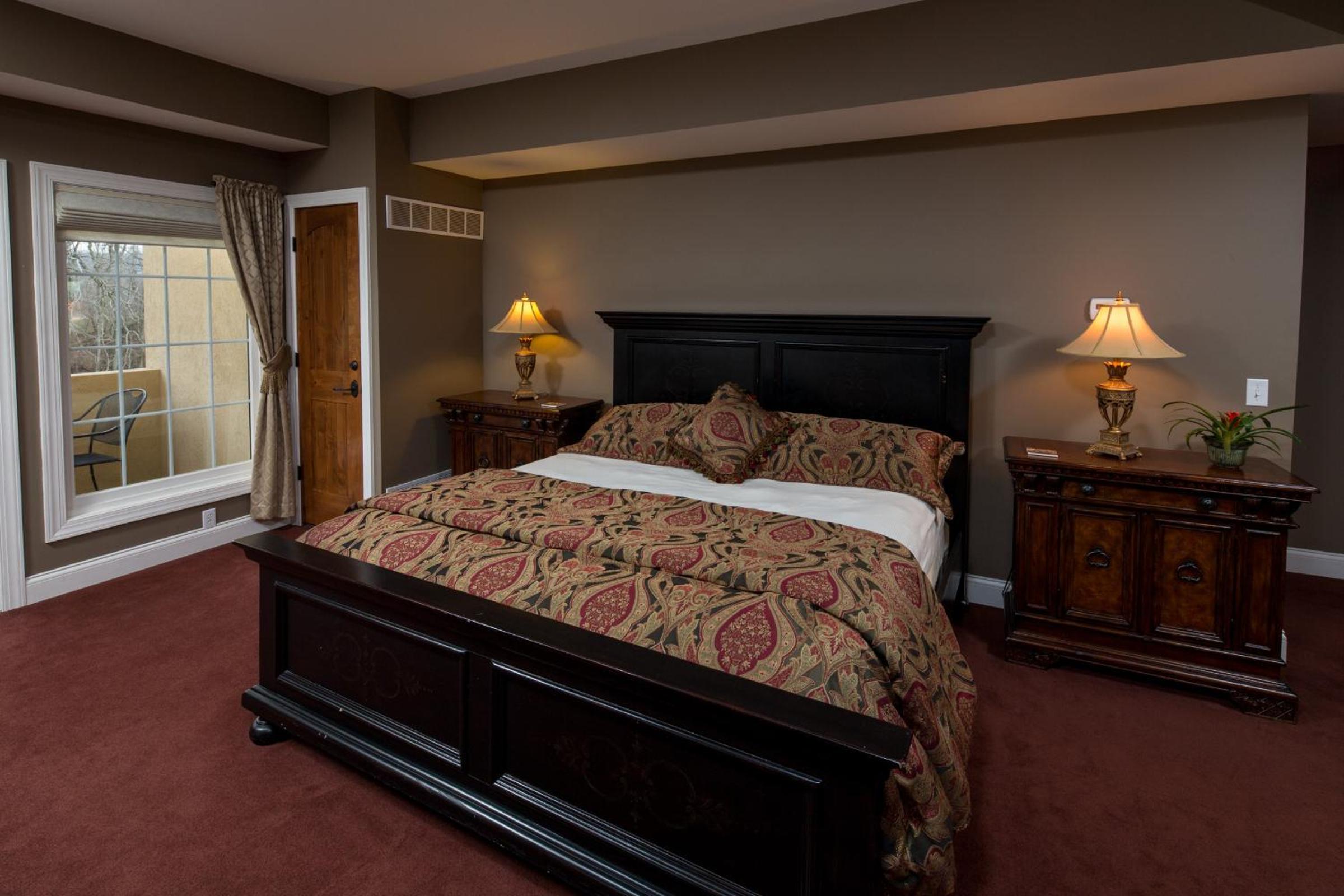 Galena Vacations - Goldmoor Inn  Resort - Property Image 16