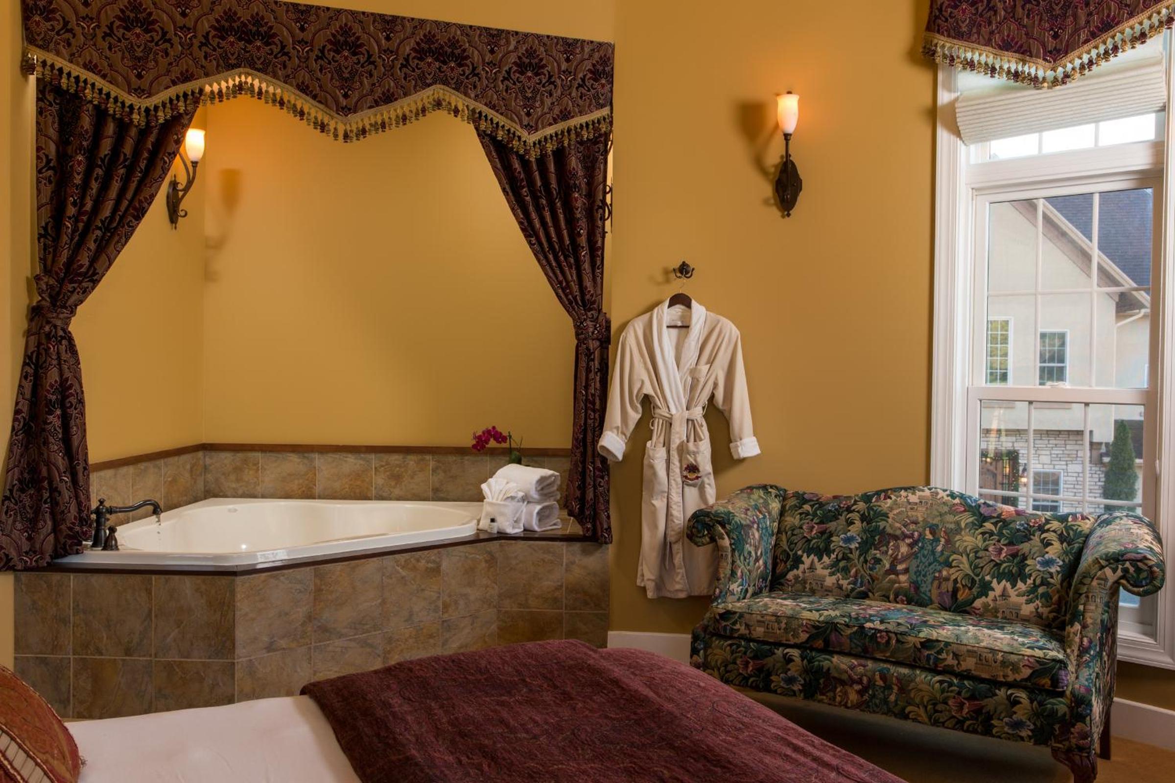 Galena Vacations - Goldmoor Inn  Resort - Property Image 46