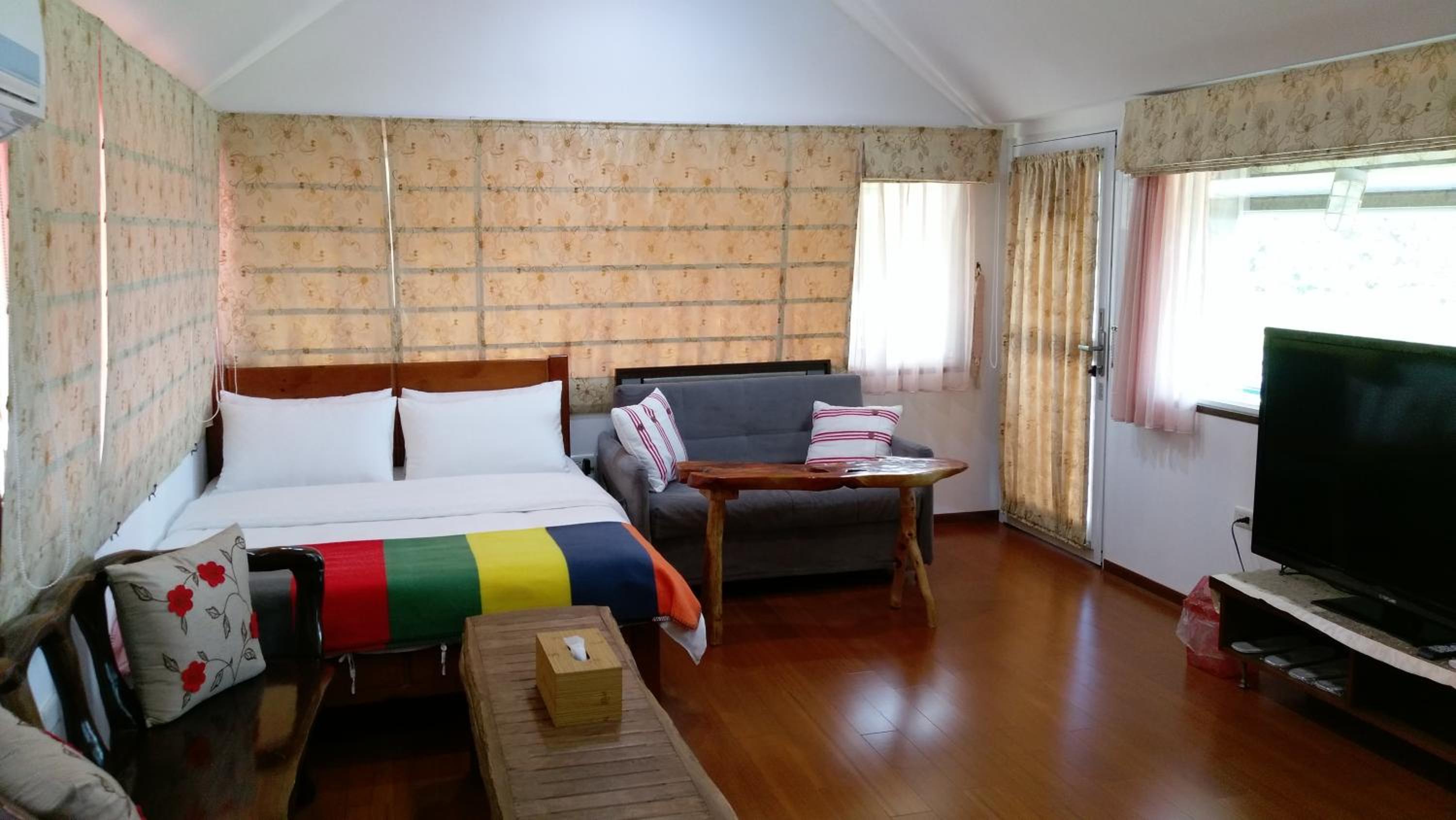 Jilufugan B&B