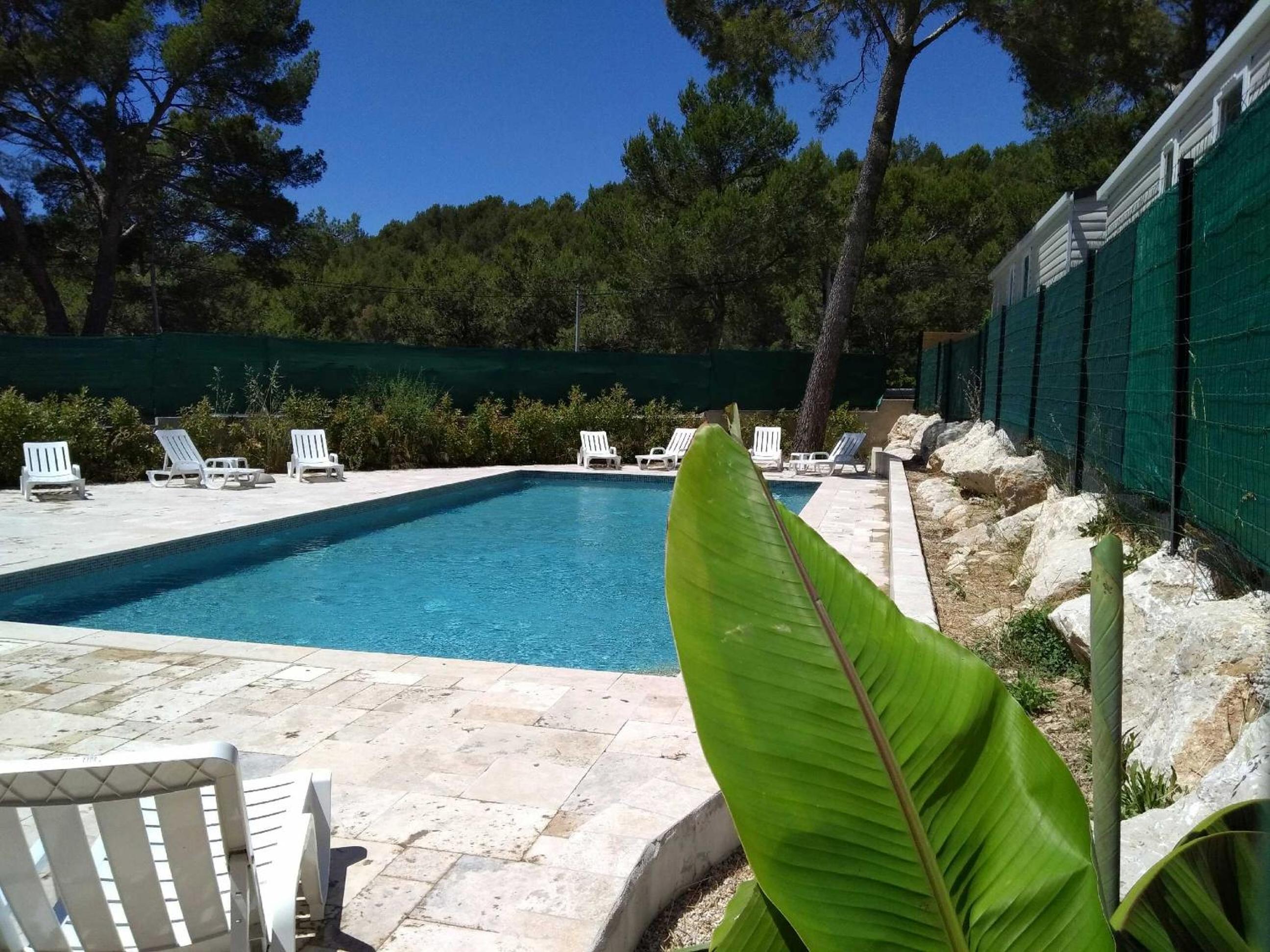 Camping Aux Portes De Cassis view 4