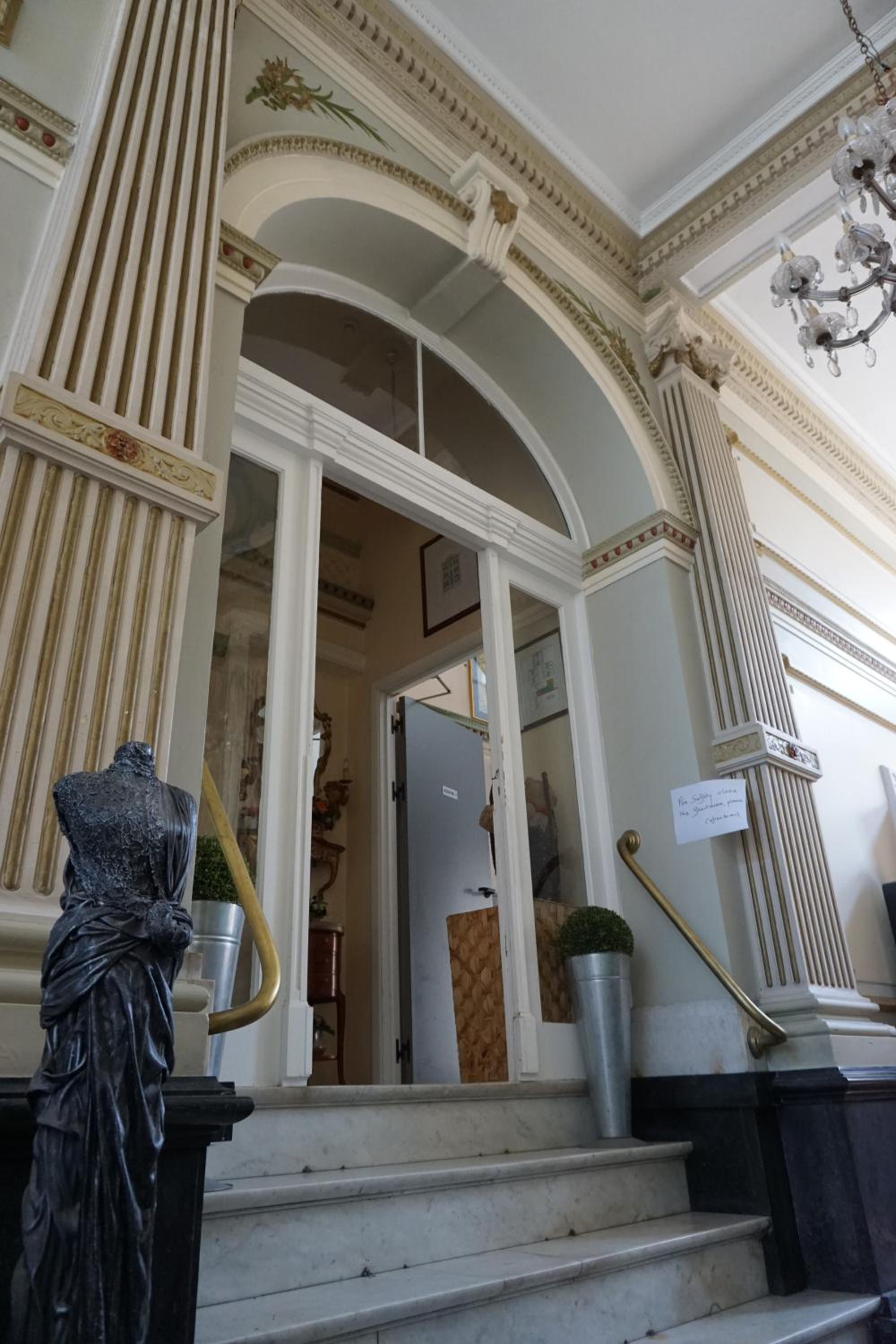 Bruges Vacations - Hotel Asiris - Property Image 3