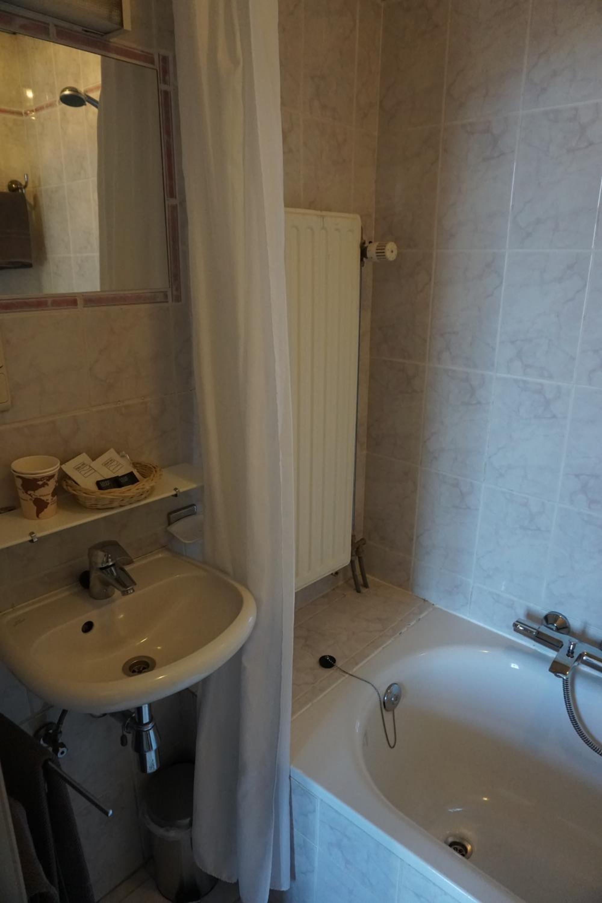 Bruges Vacations - Hotel Asiris - Property Image 23