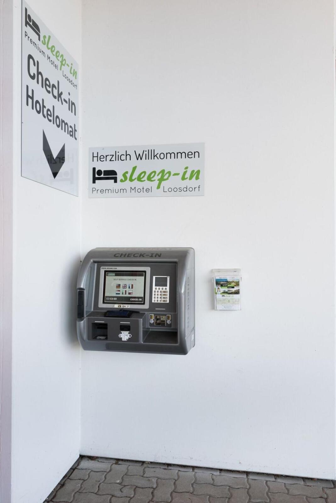 Sleepin Premium Motel Loosdorf view 2