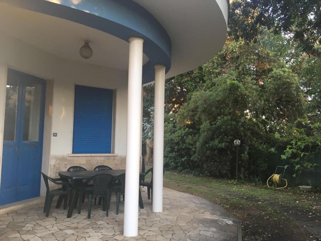 Blu Mare Villa Carlo view 5