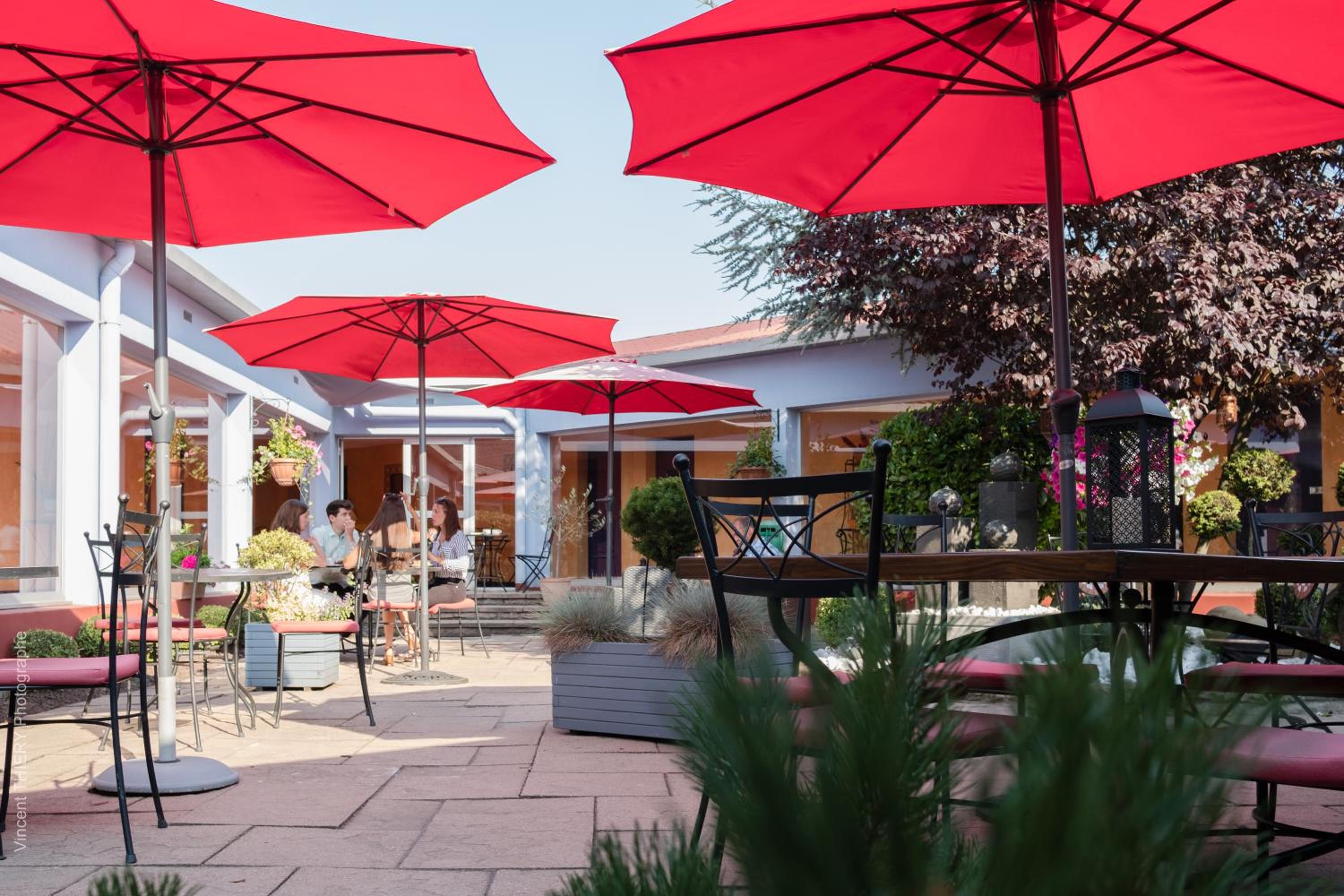 Epinal Vacations - Logis Hotel Atrium Epinal Golbey Chavelot - Property Image 3