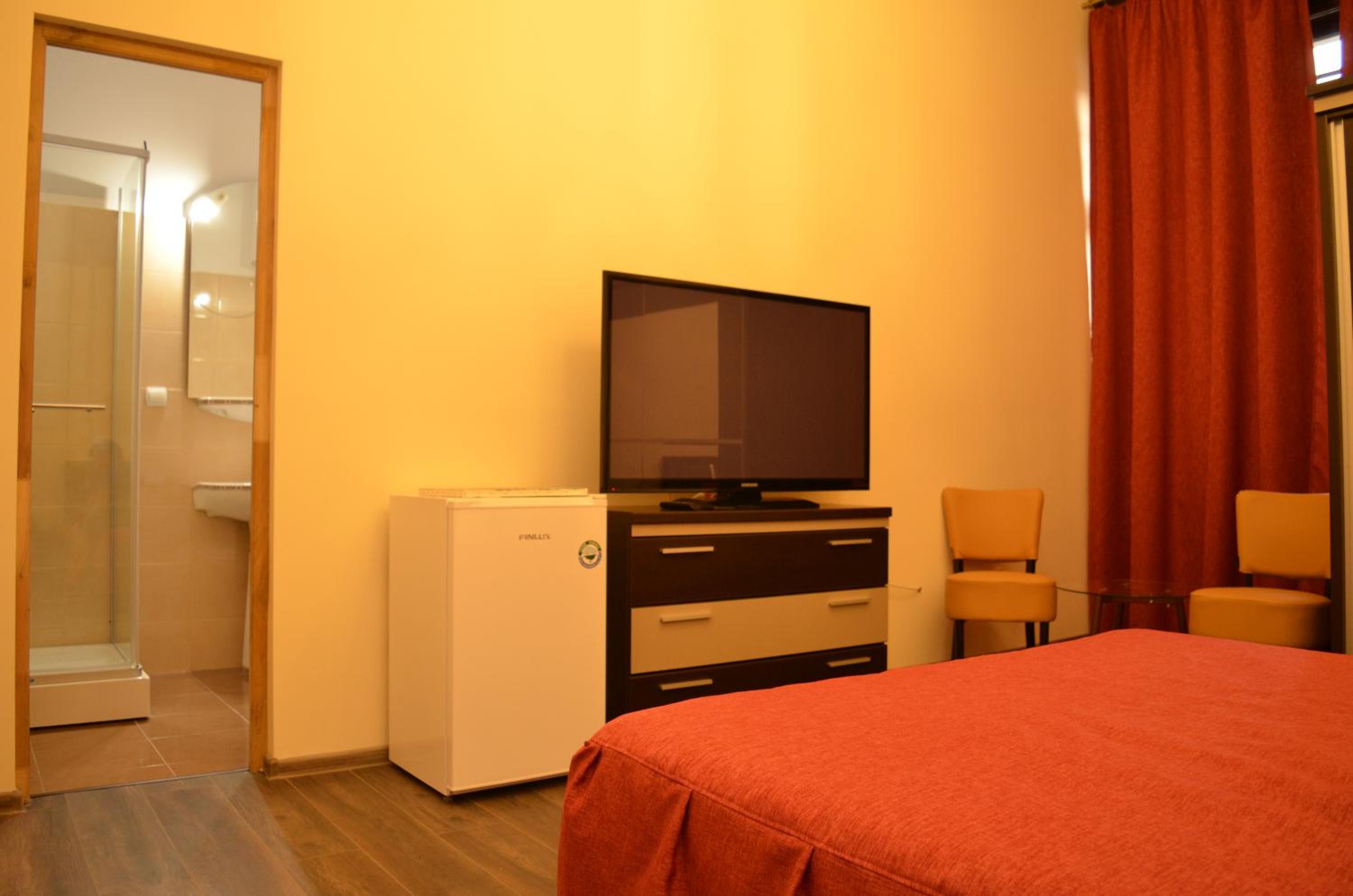 Photo 28
