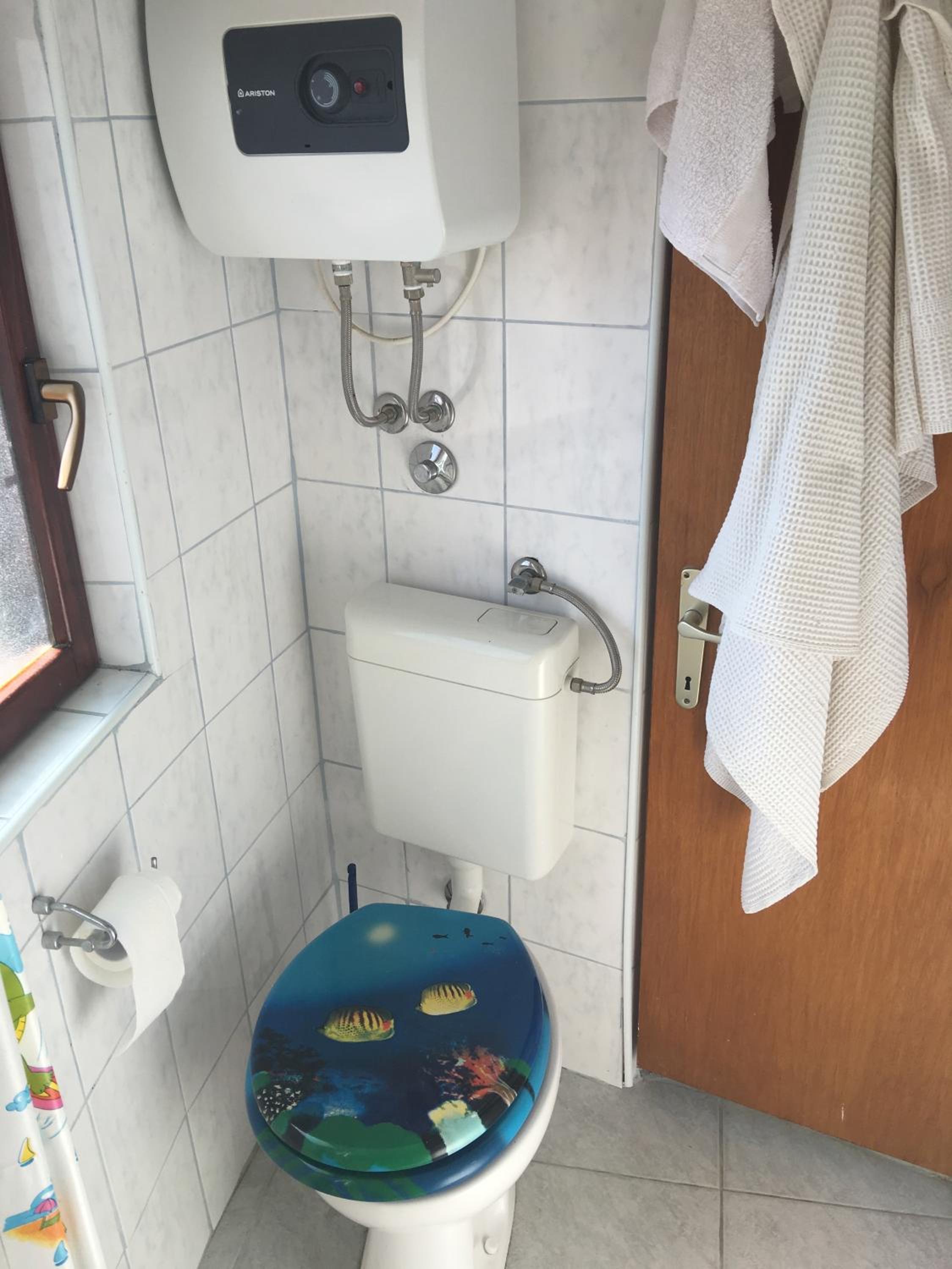 Photo 34
