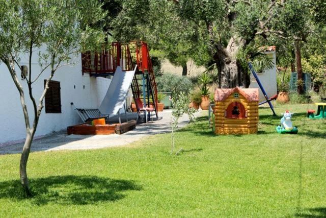 Petradaki Apartments