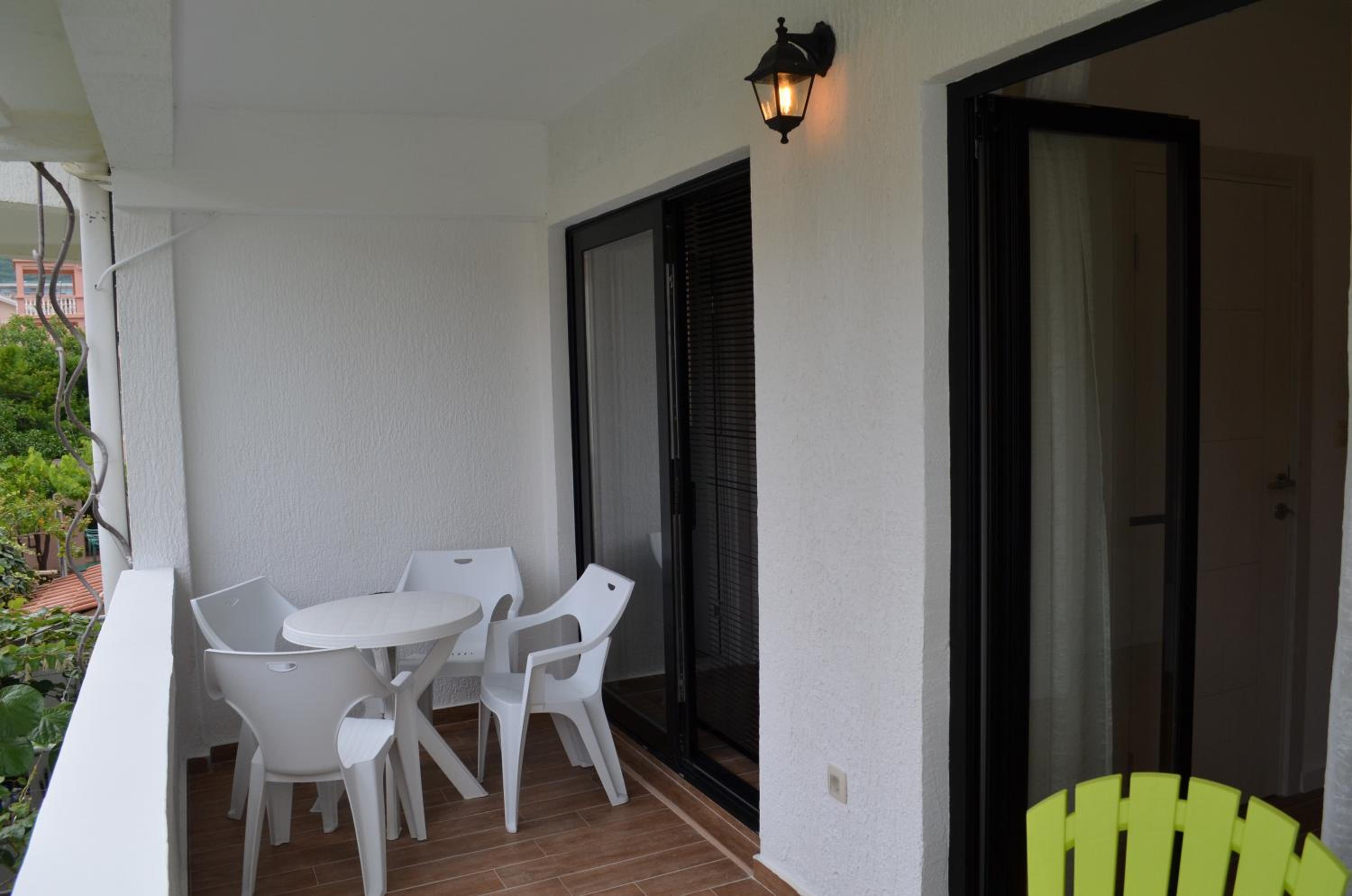 Casablanca Apartments