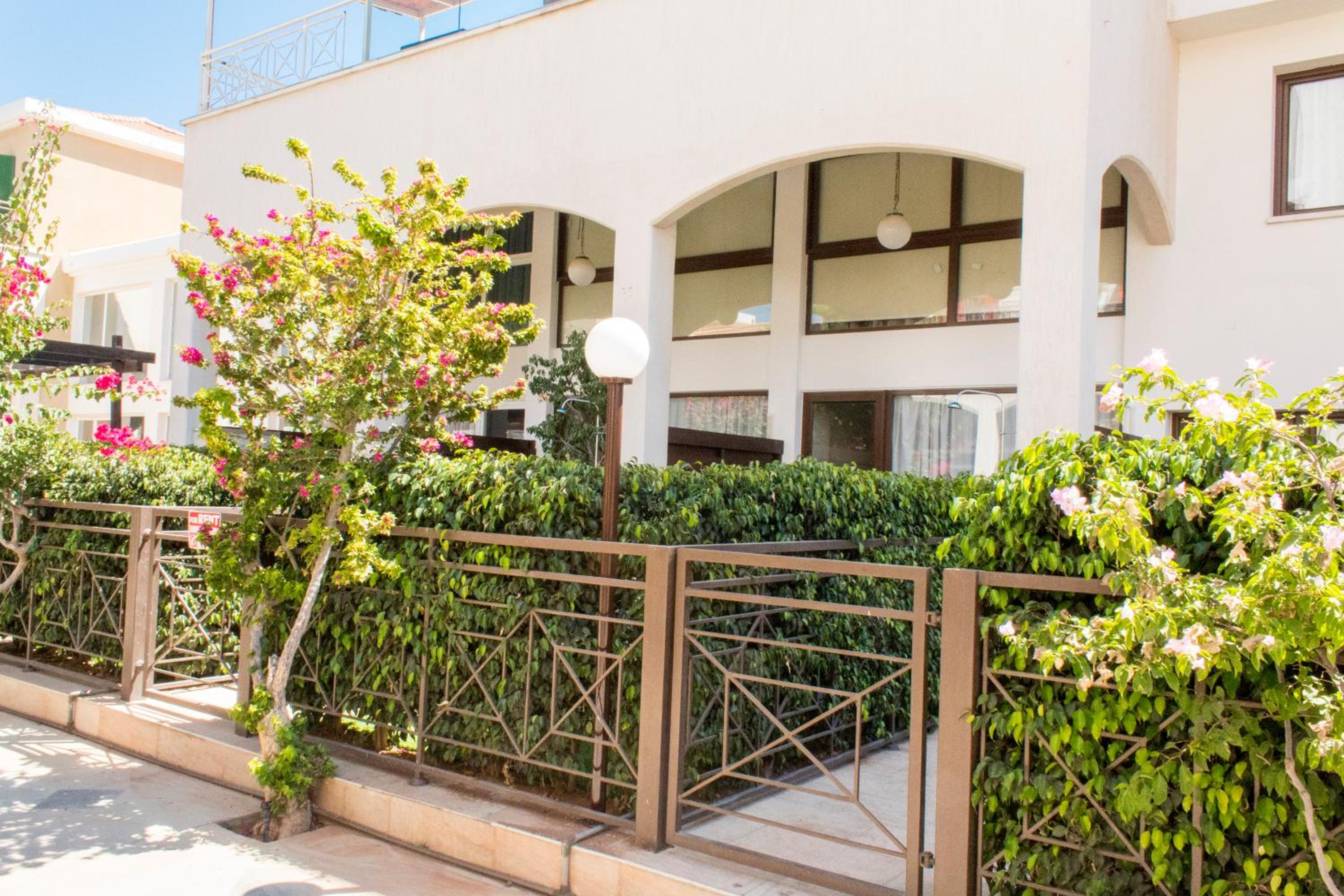 Galatex Beach Apartment