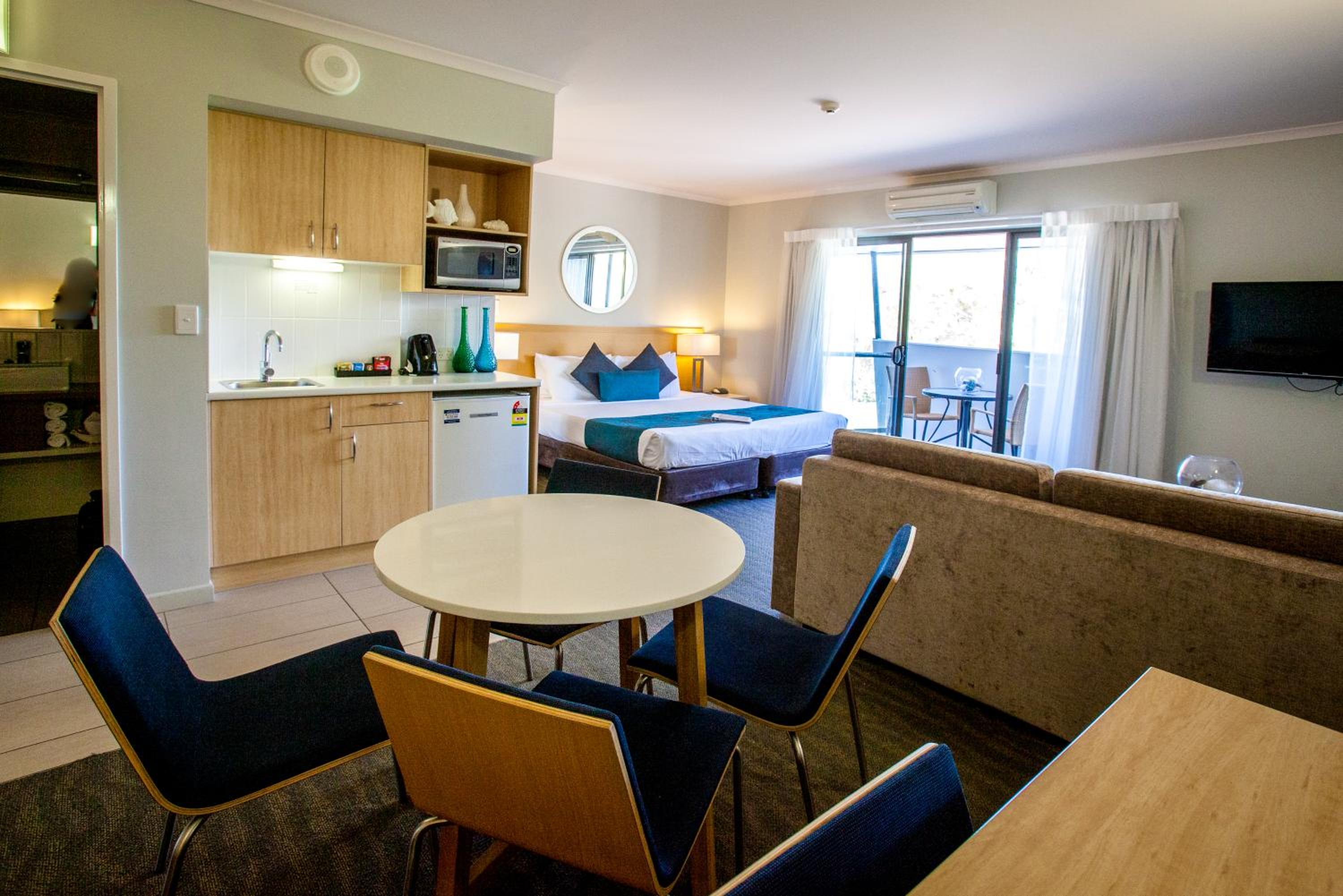 Manly Marina Cove Motel
