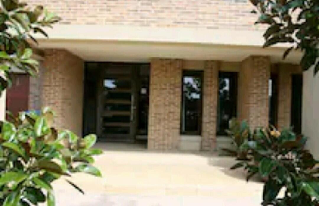 Lucky House