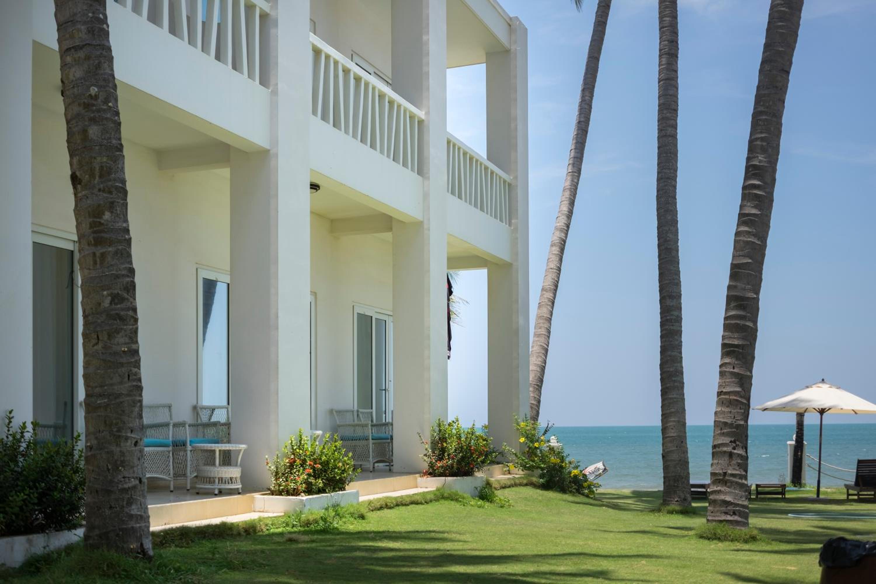 Surf4You Residence