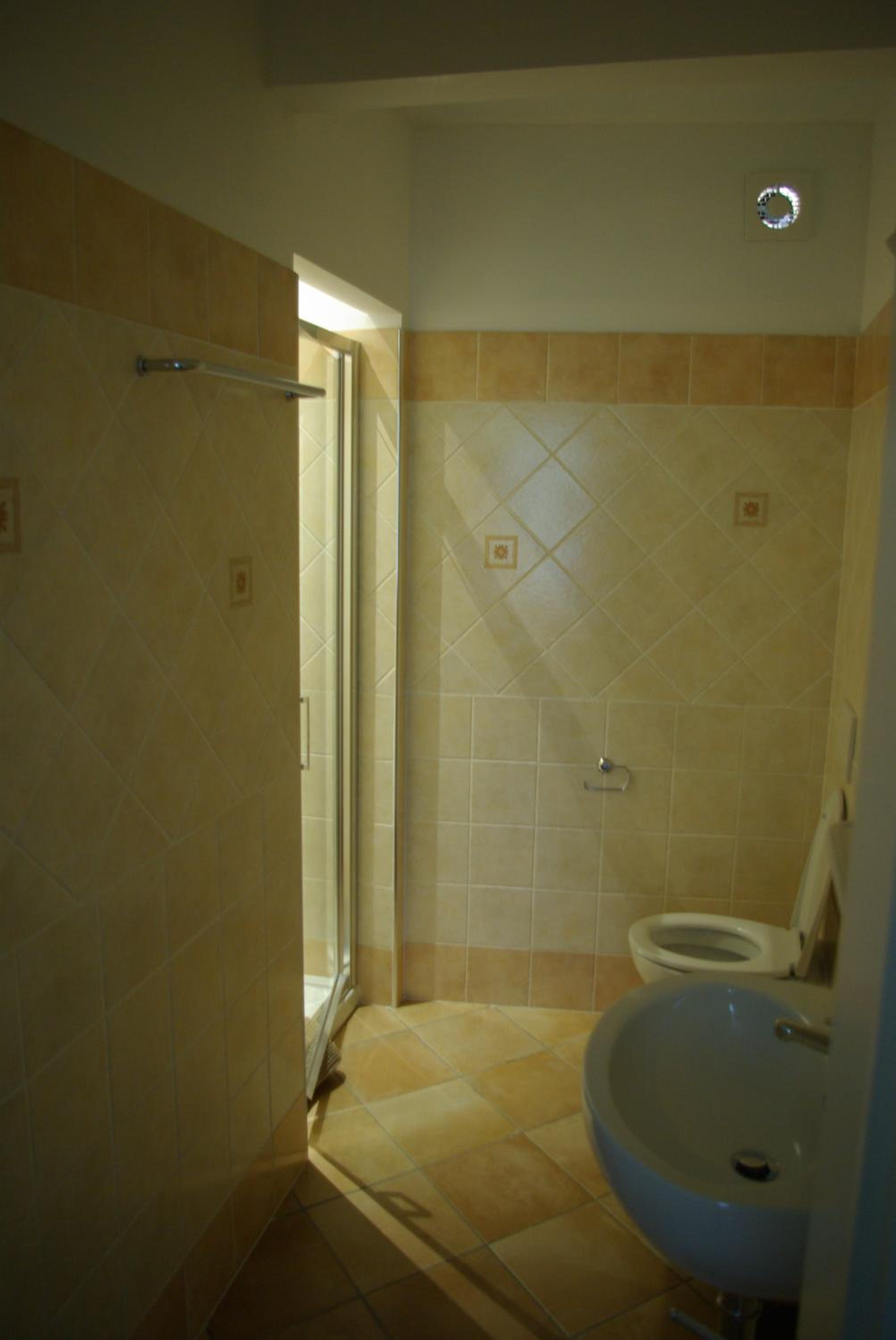 Photo 37