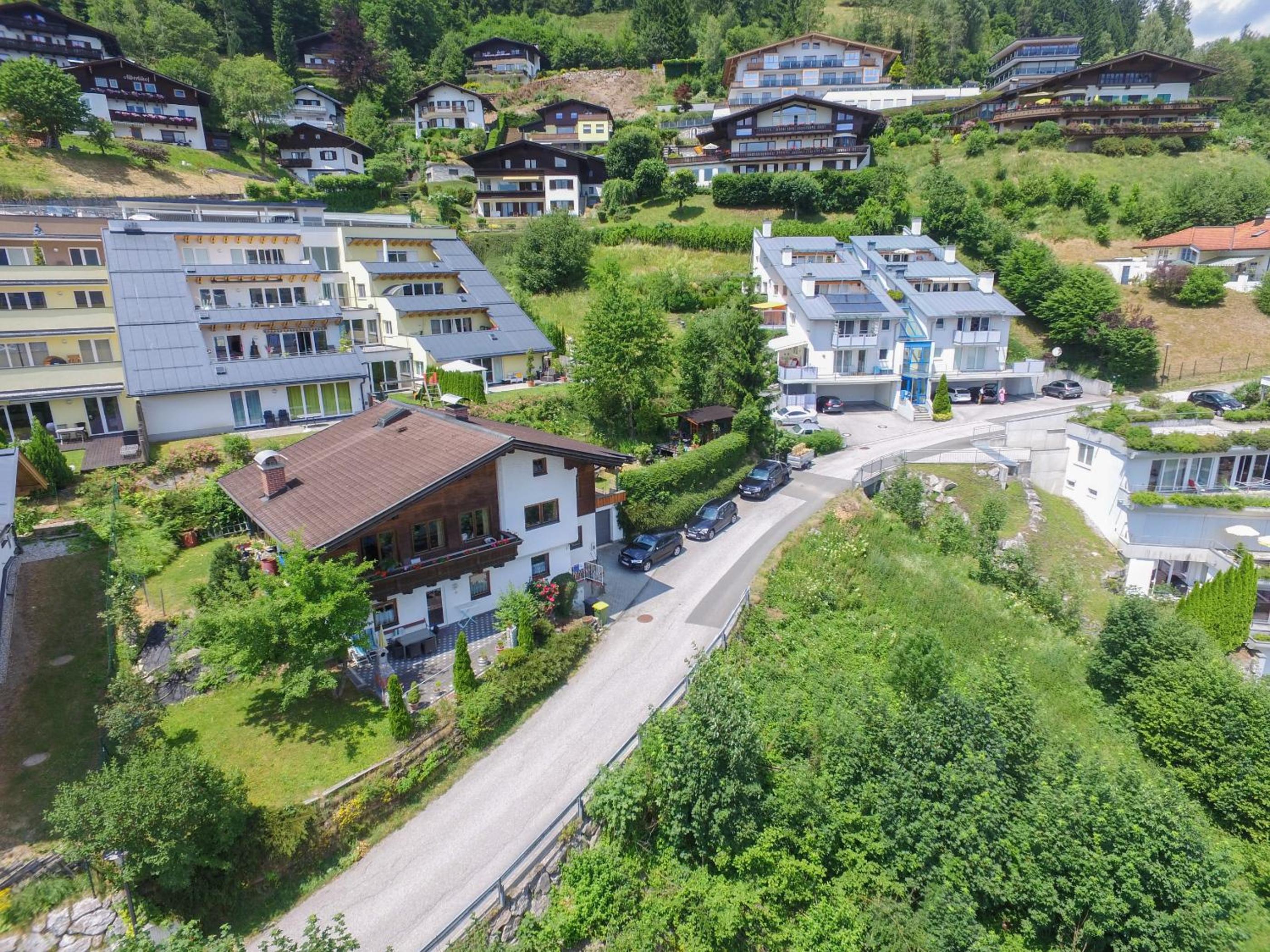 Apartment FUCHSLEHEN with terrace and mountain view by All in One Apartments
