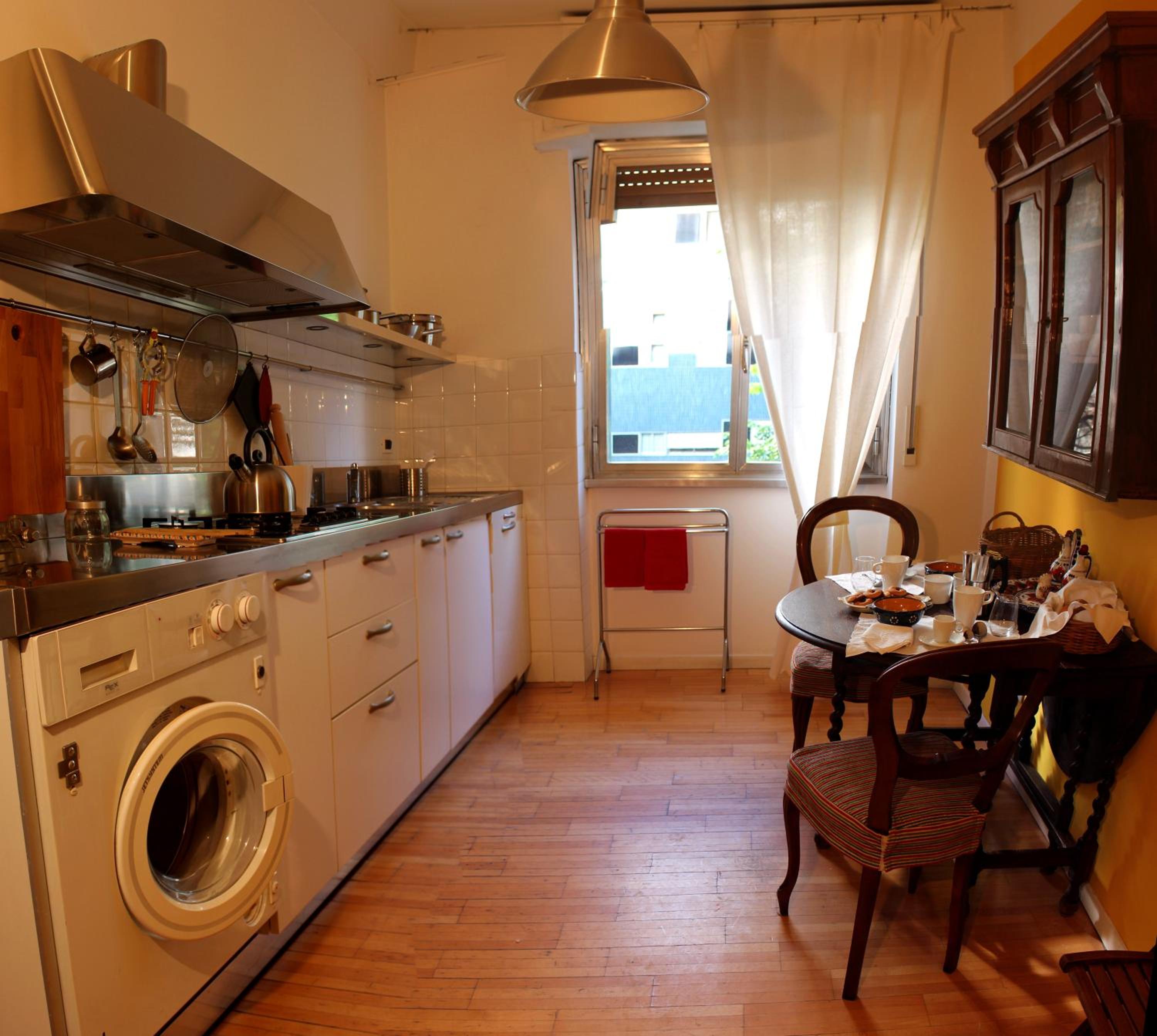 Luminous stylish quiet 150m2, Tre Torri