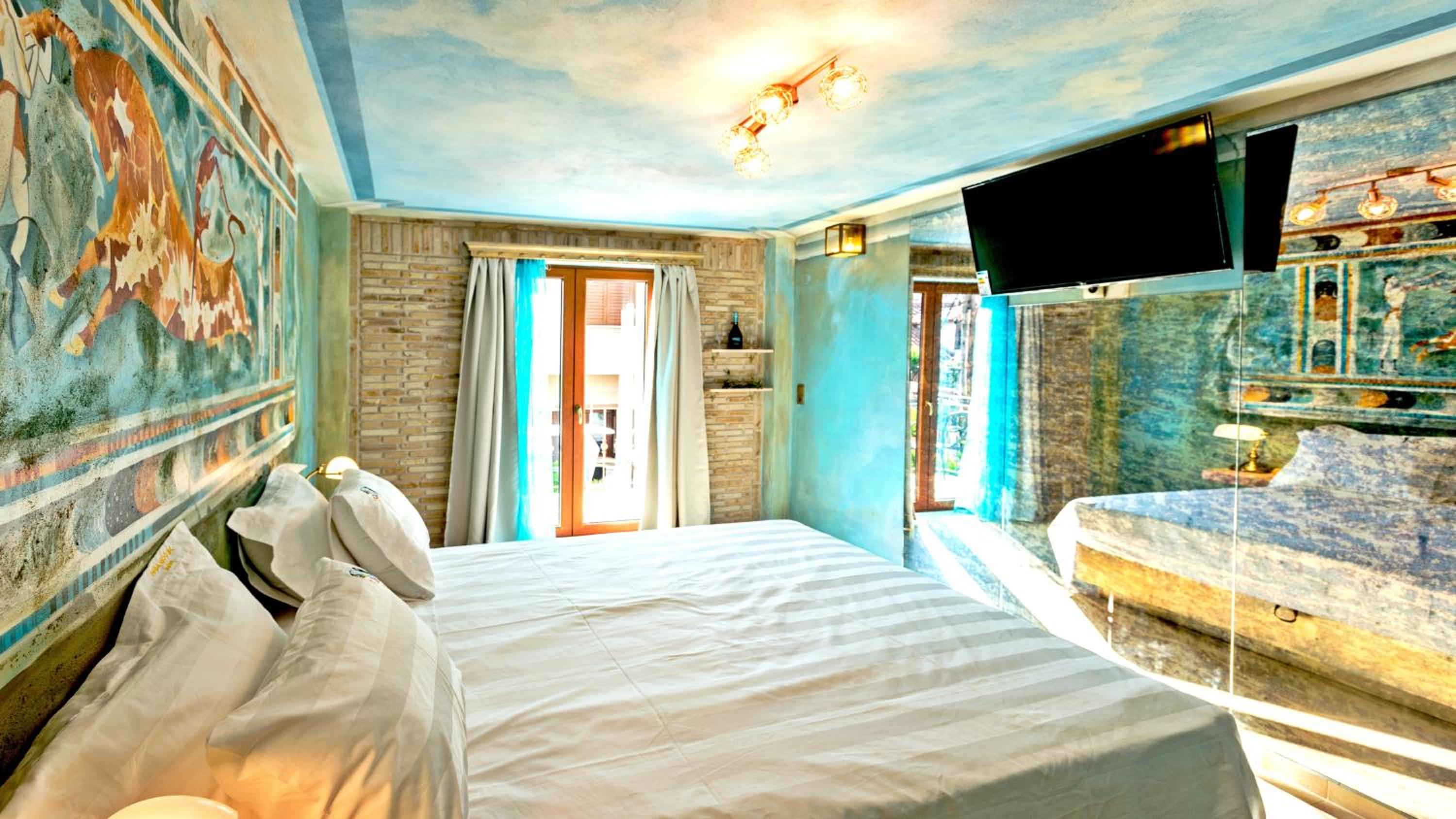 Leda Suites