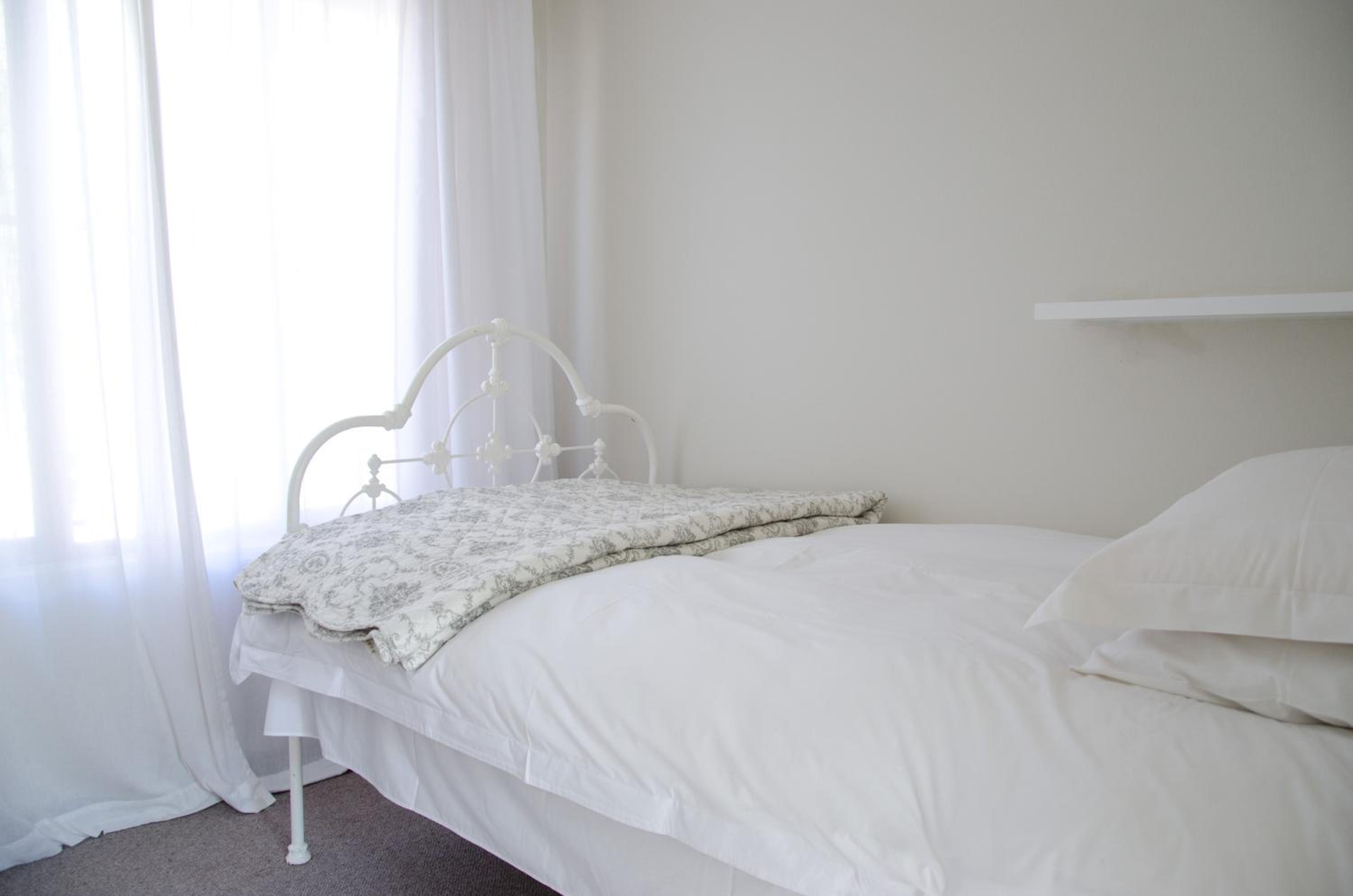 Shepherd's Corner Guest House - Tranquil Boutique Stay in Bryanston