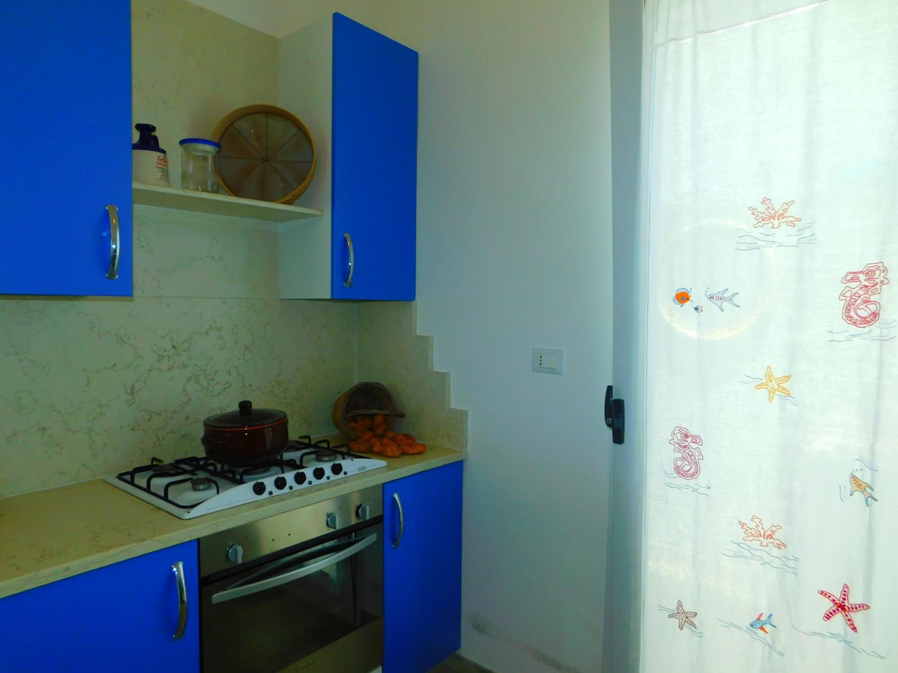 La Maison Blue a 100 mt dal mare - holiday2pet,com -