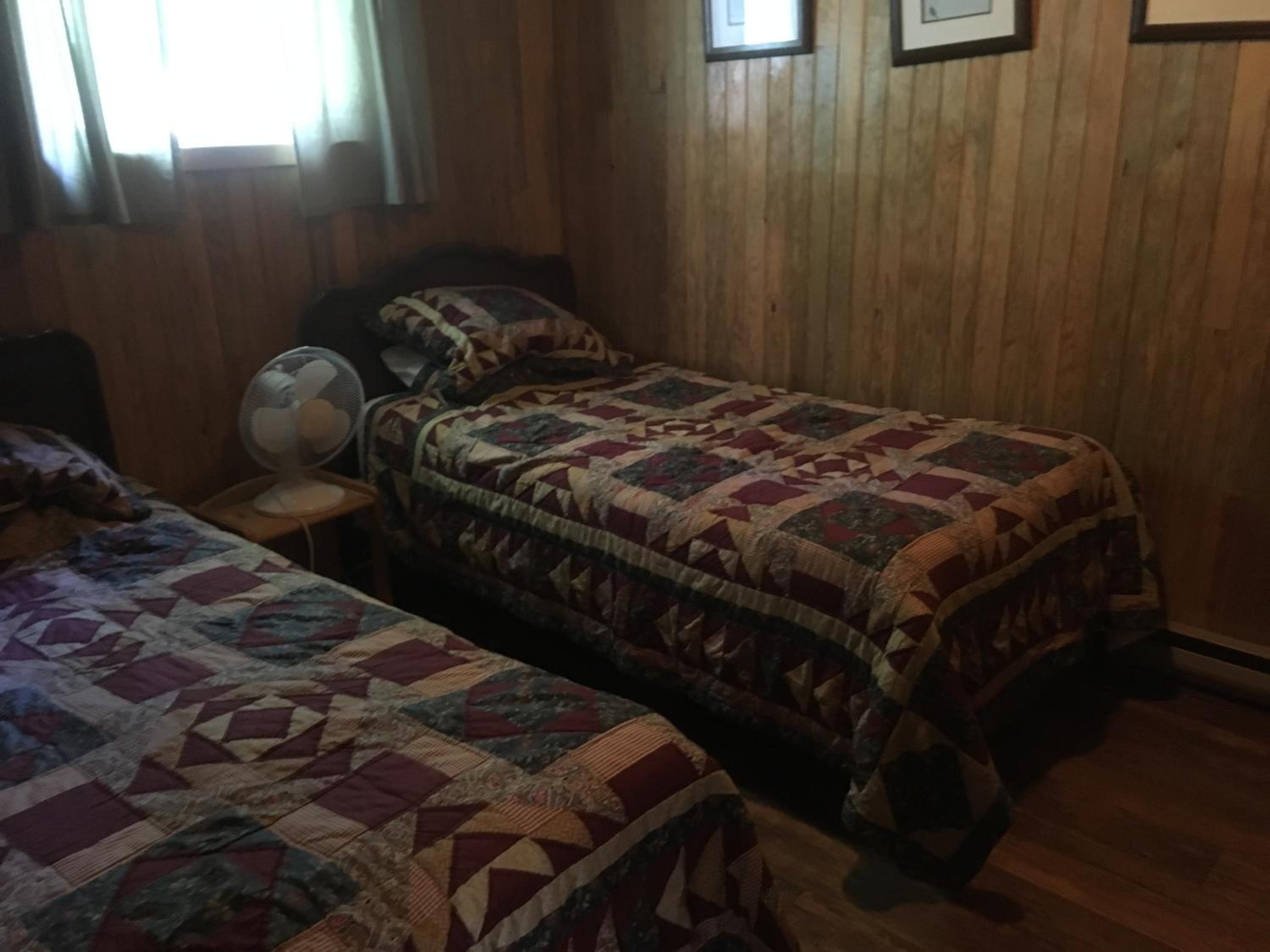 Merland Park Cottages and Motel