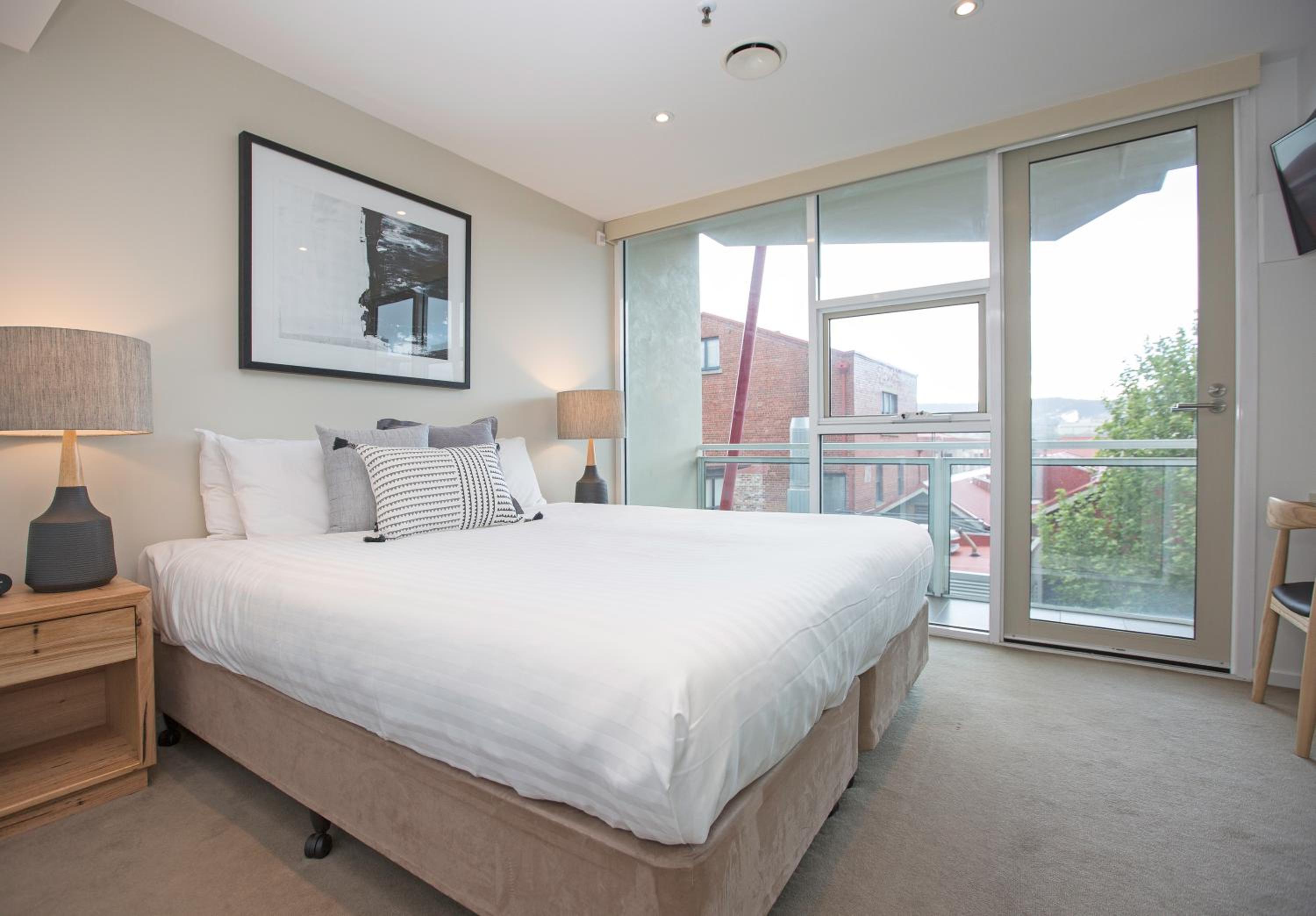 Sullivans Cove Apartments, photo 100