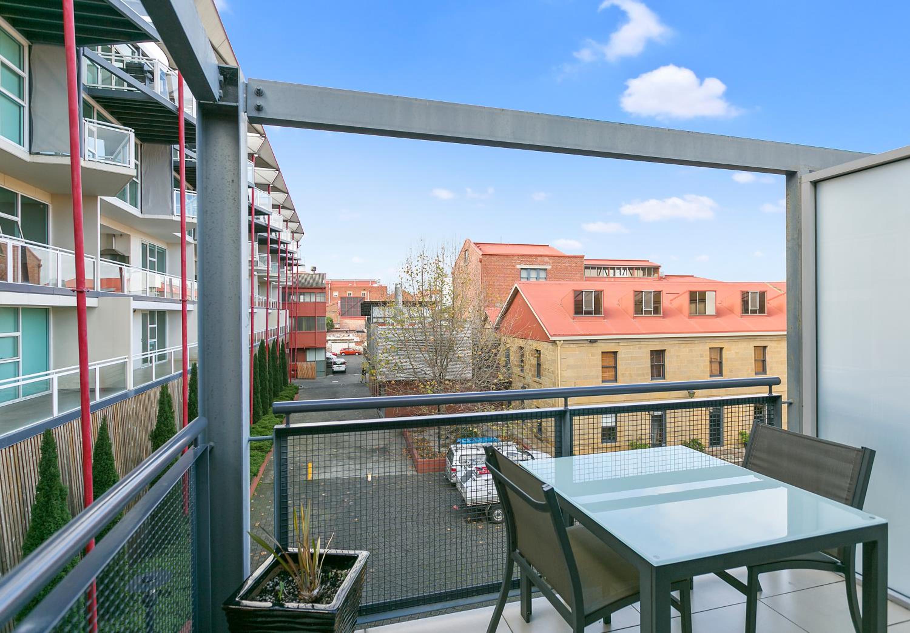 Sullivans Cove Apartments, photo 91