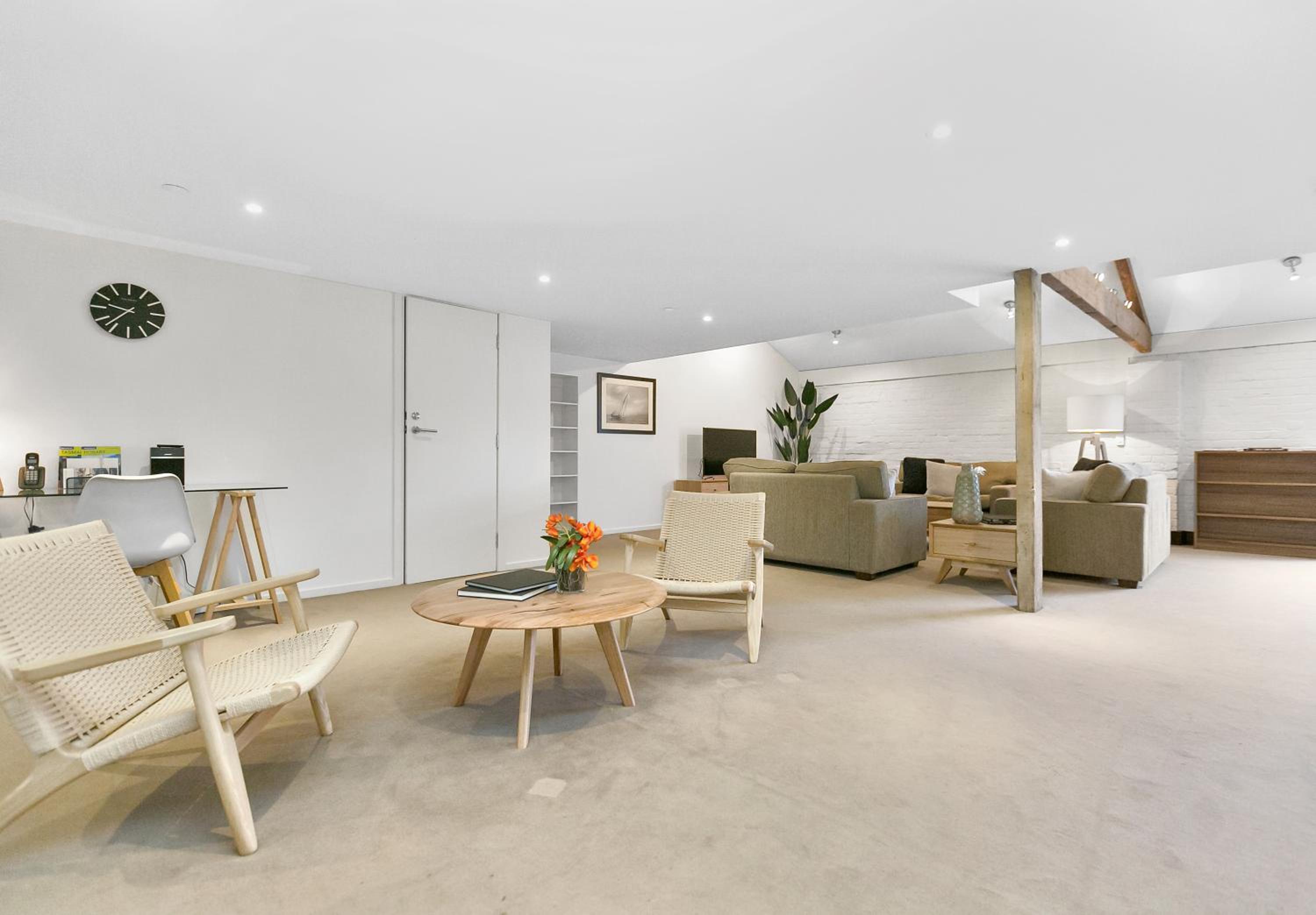 Sullivans Cove Apartments, photo 131