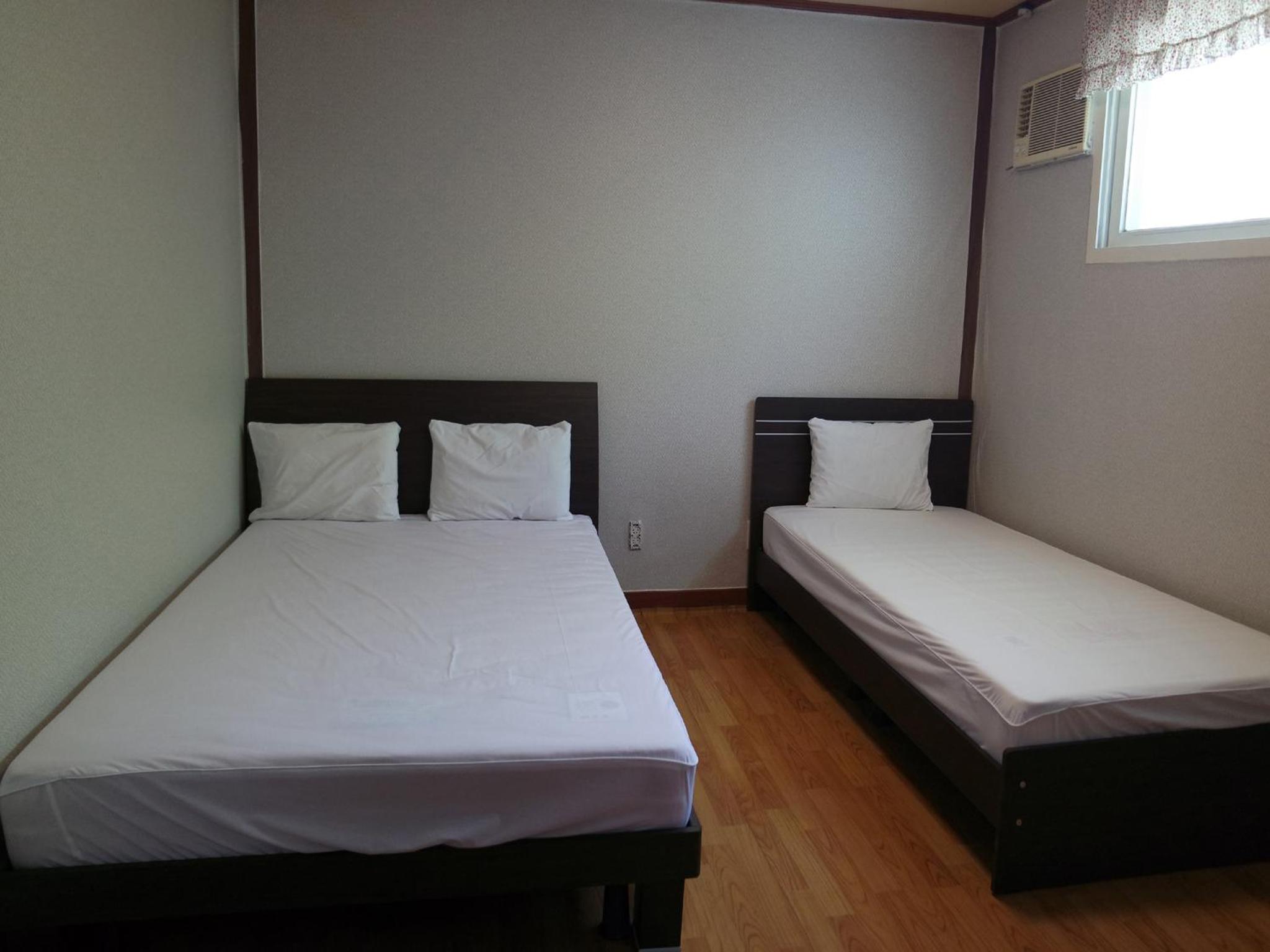 Sorak Garden Resortel view 3