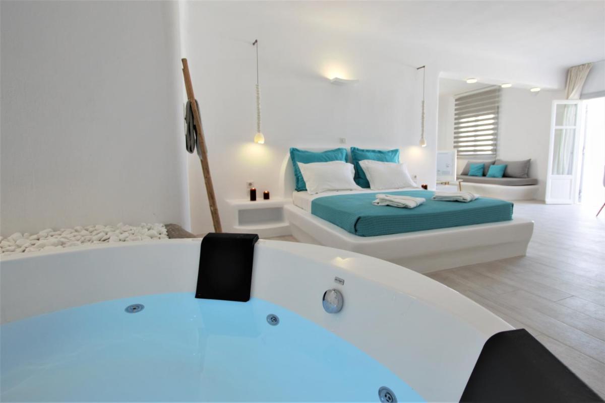 Jacuzzi