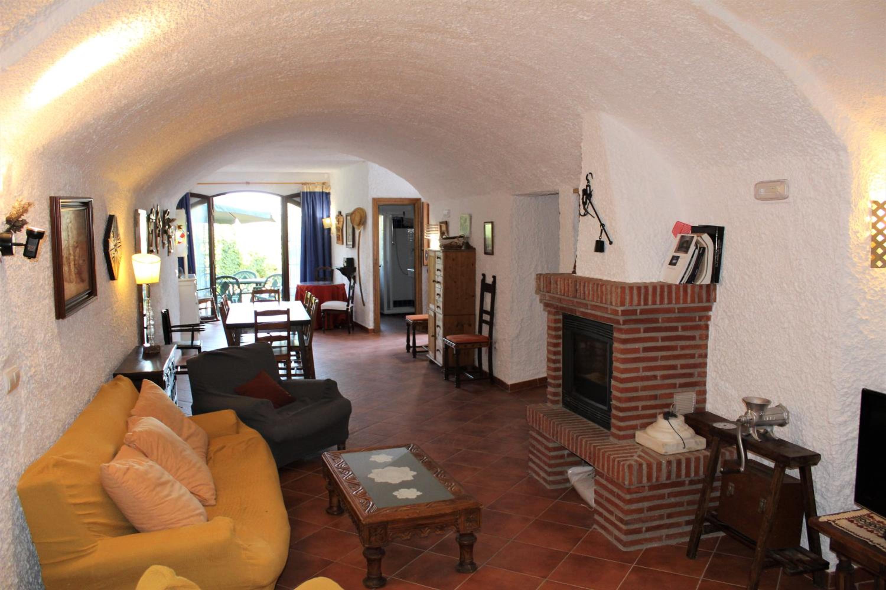 Cuevas La Cocinillas view 5