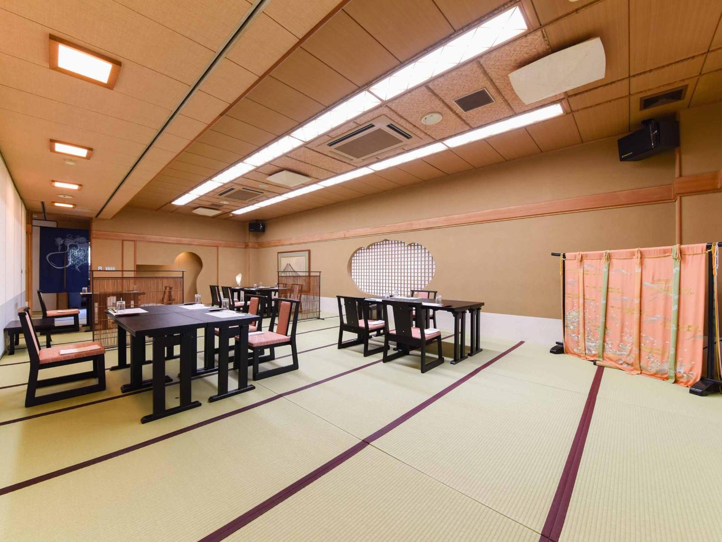 Hotel Hagoromo