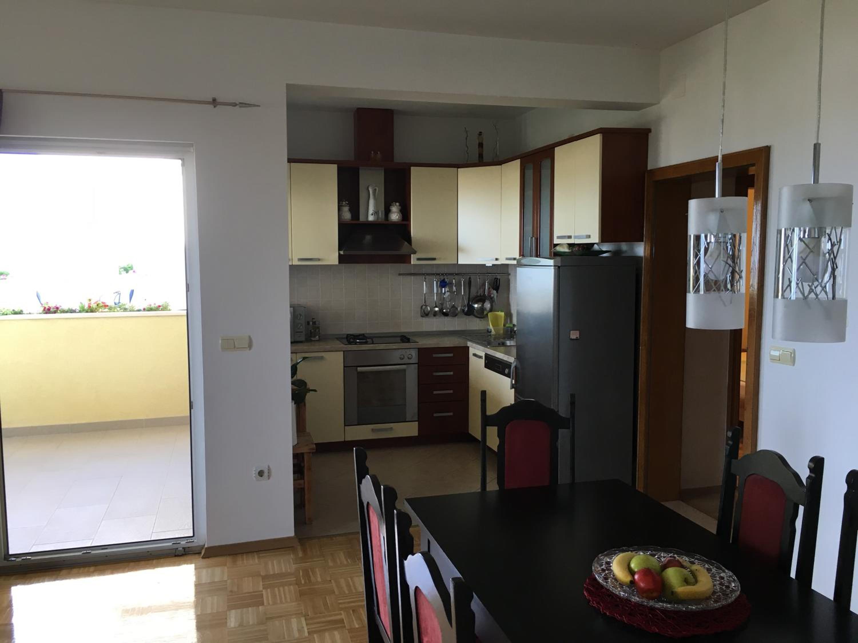Apartments Akmadzic