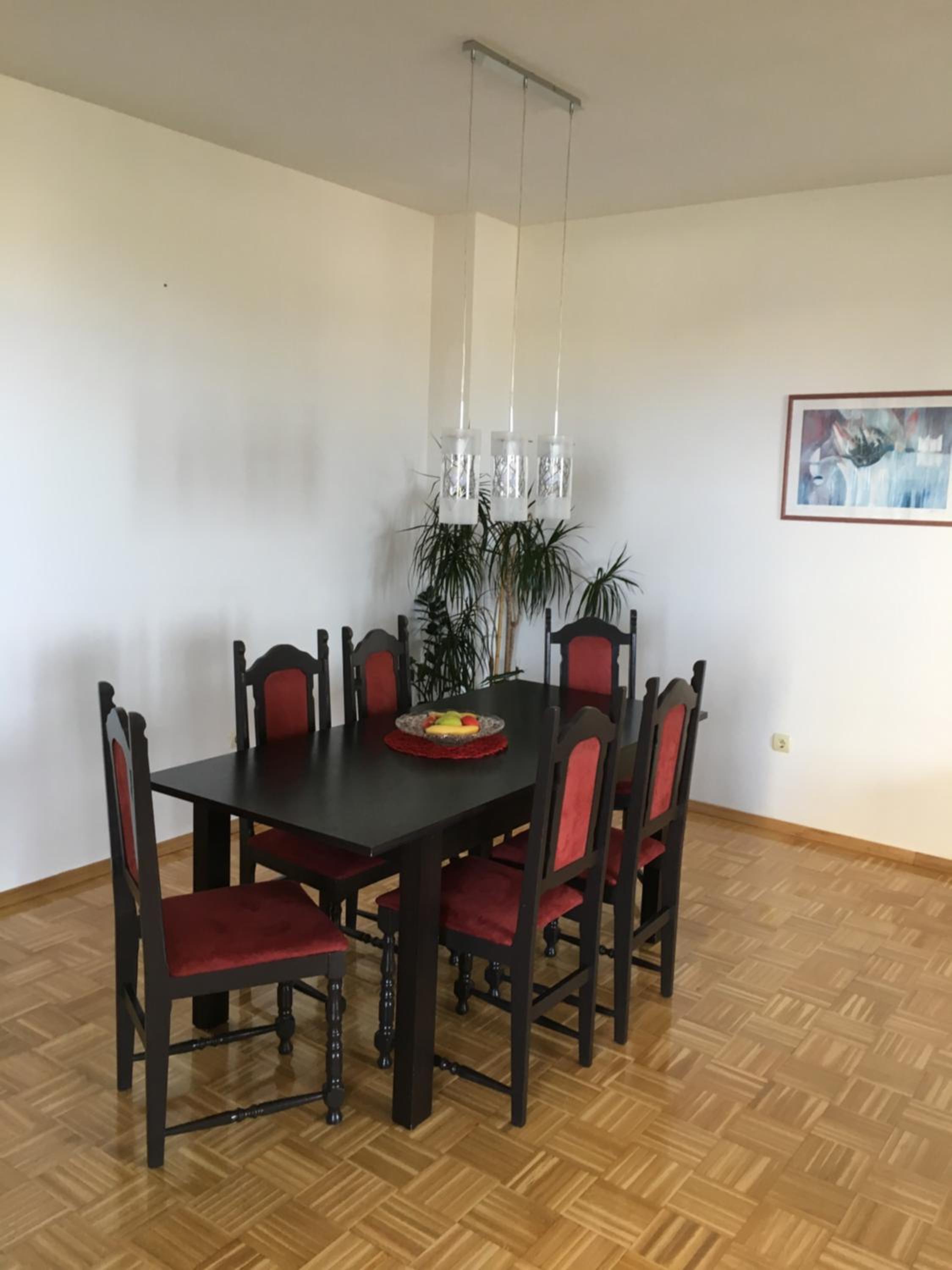 Apartments Akmadzic