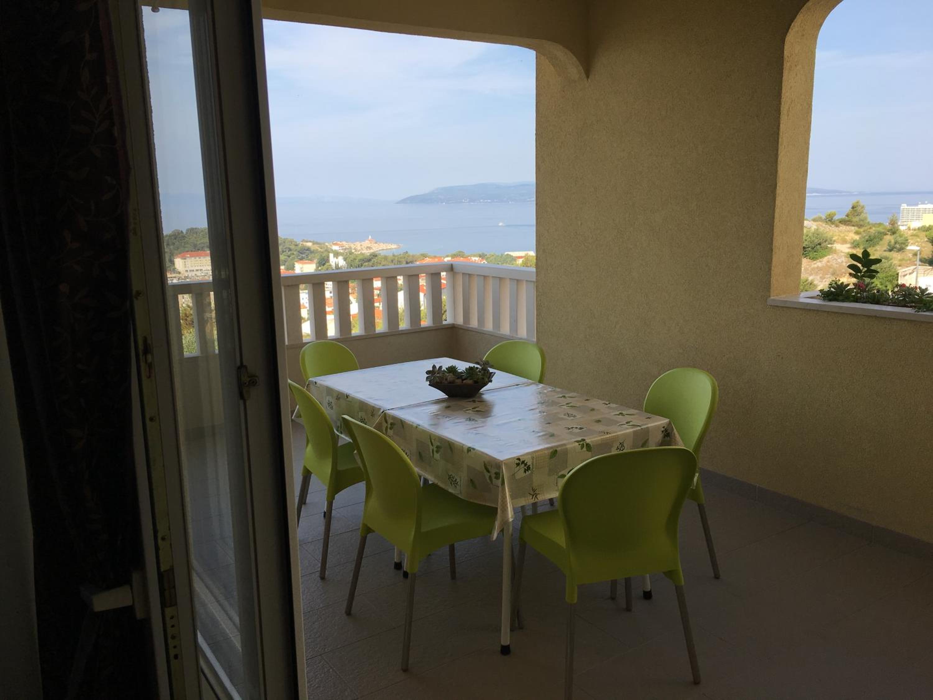 Apartments Akmadzic