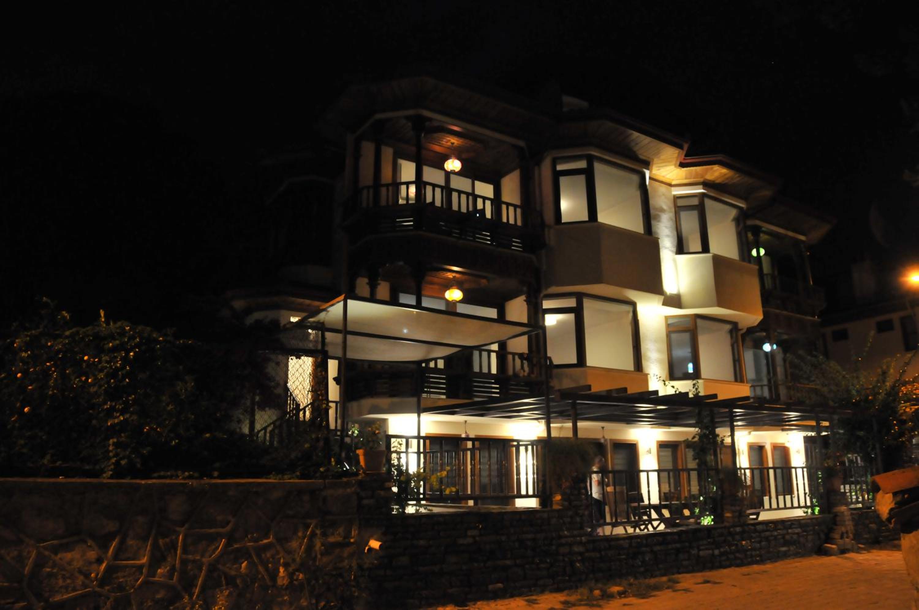 artApart Akyaka