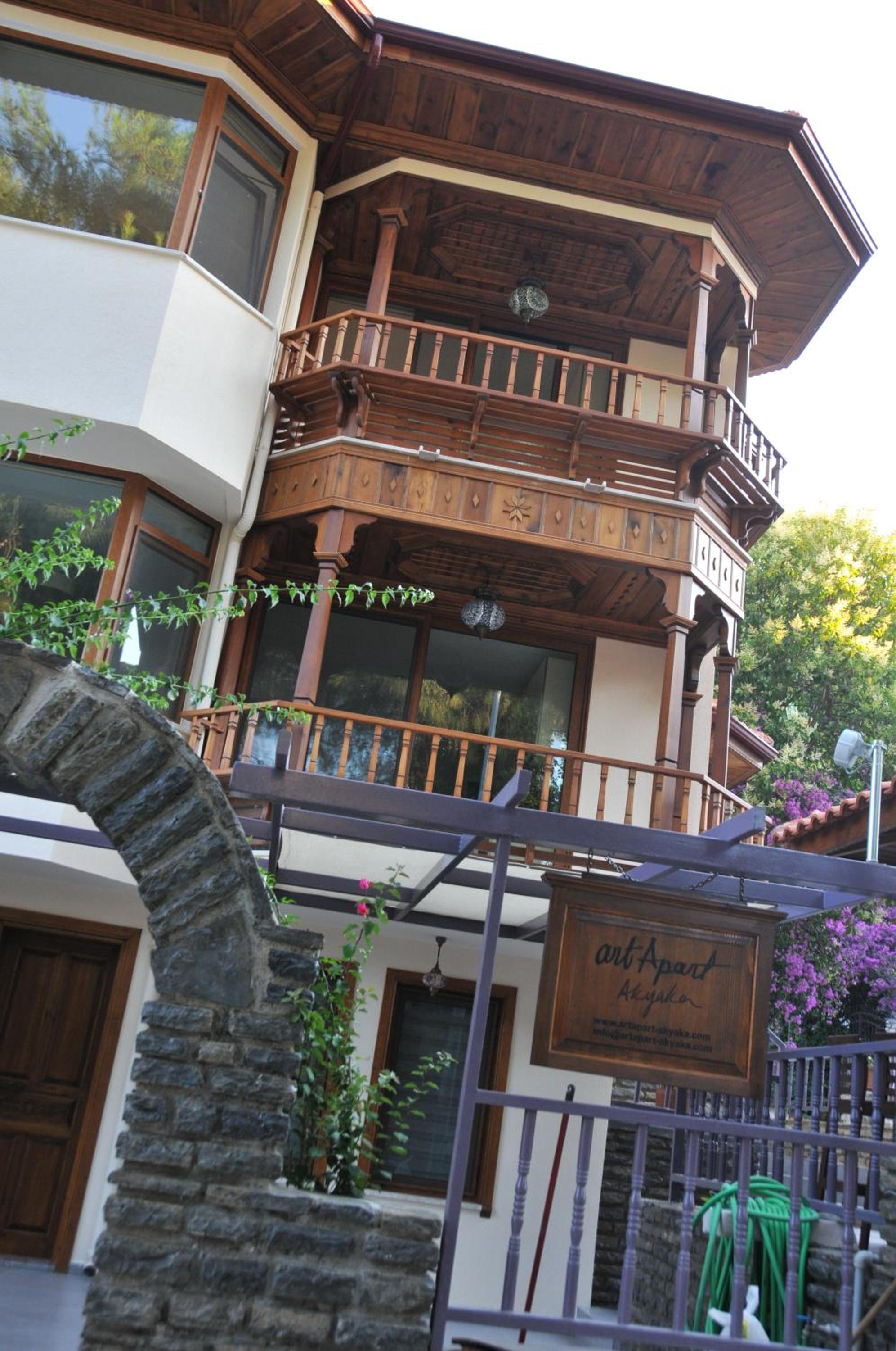 artApart Akyaka