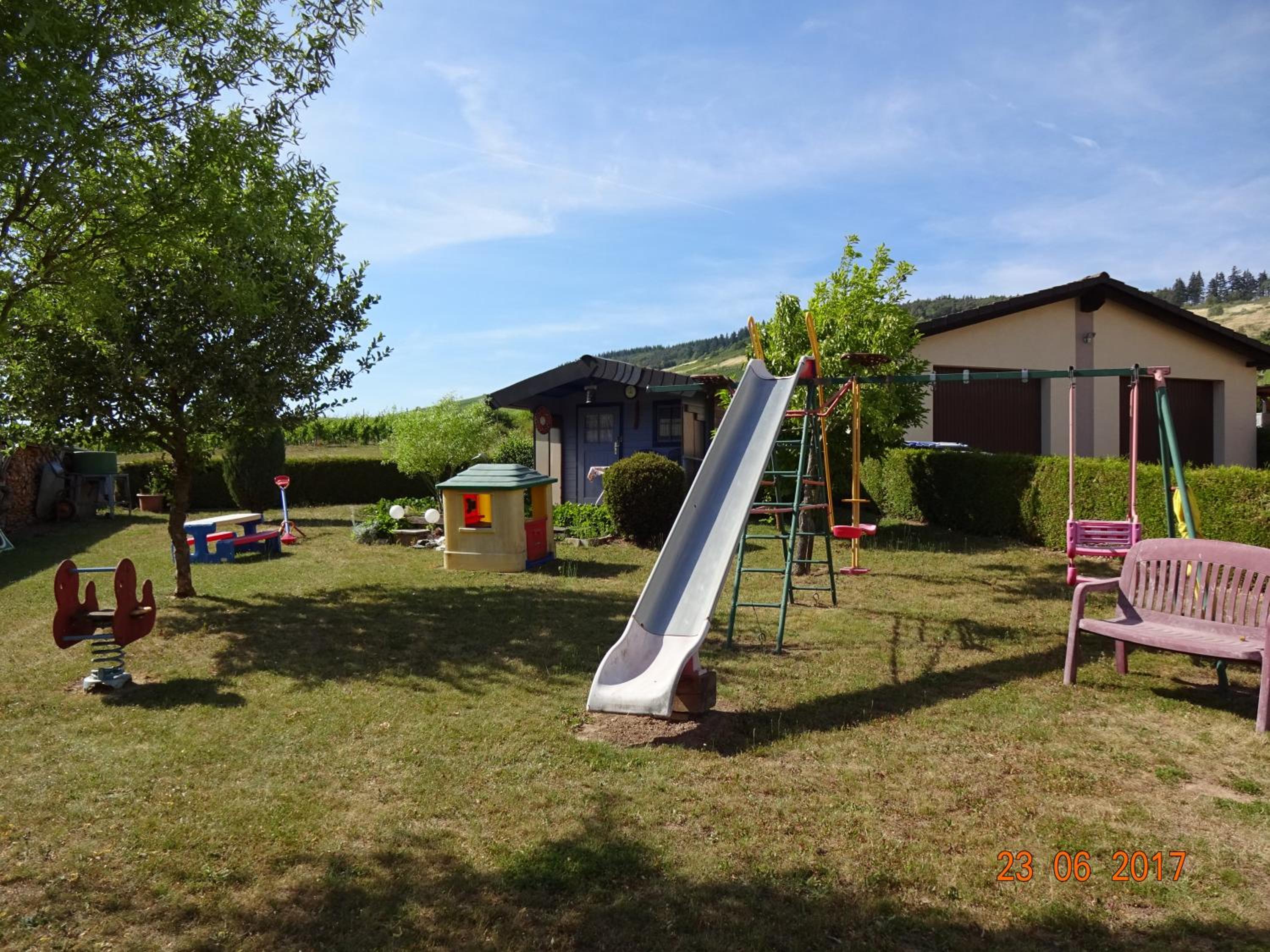 Photo 45