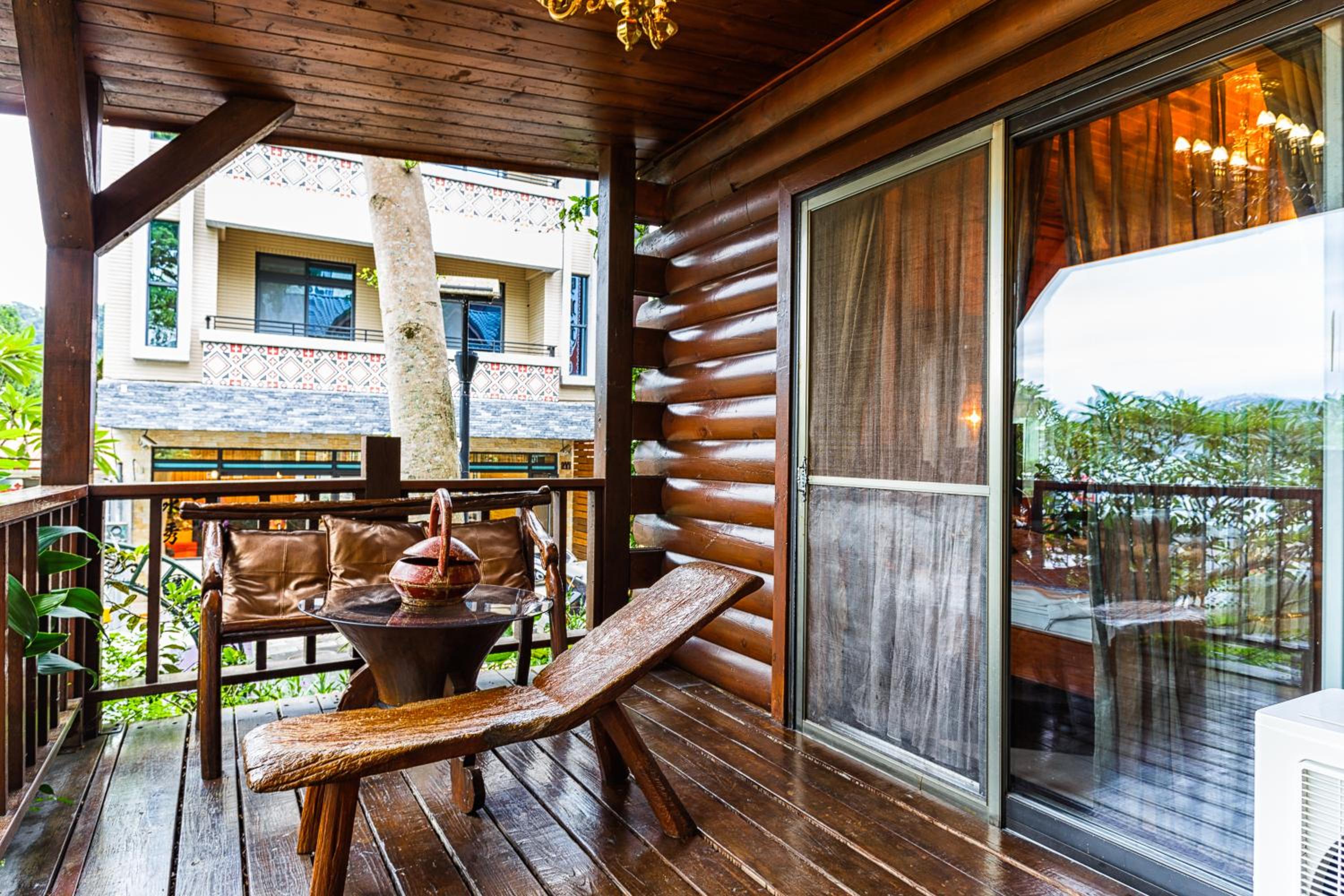 Sun Moon Lake Full House Resort