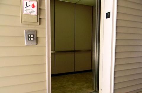 Stay Inn & Suites - Stockbridge view 5