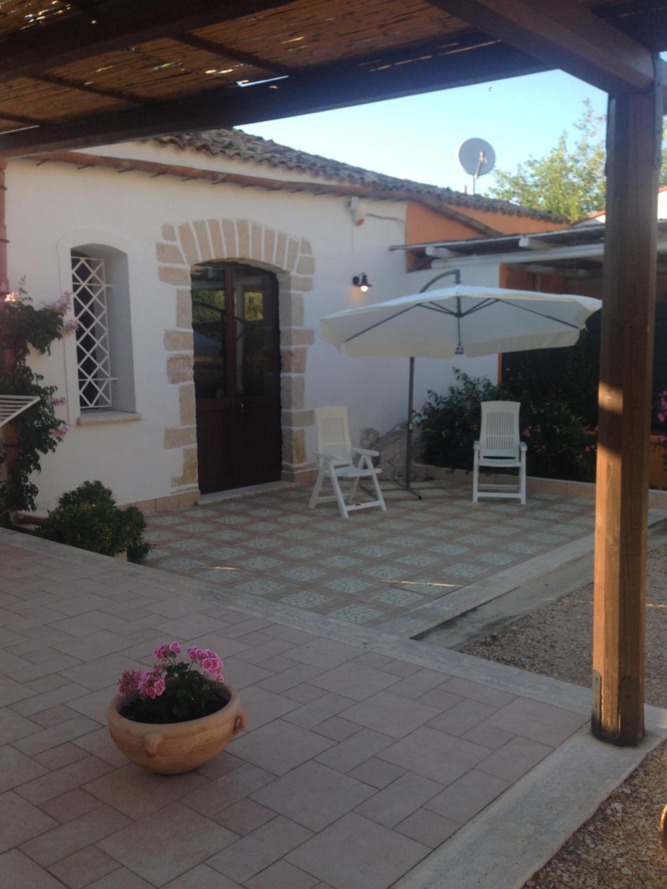 Lovely Cottage view 5