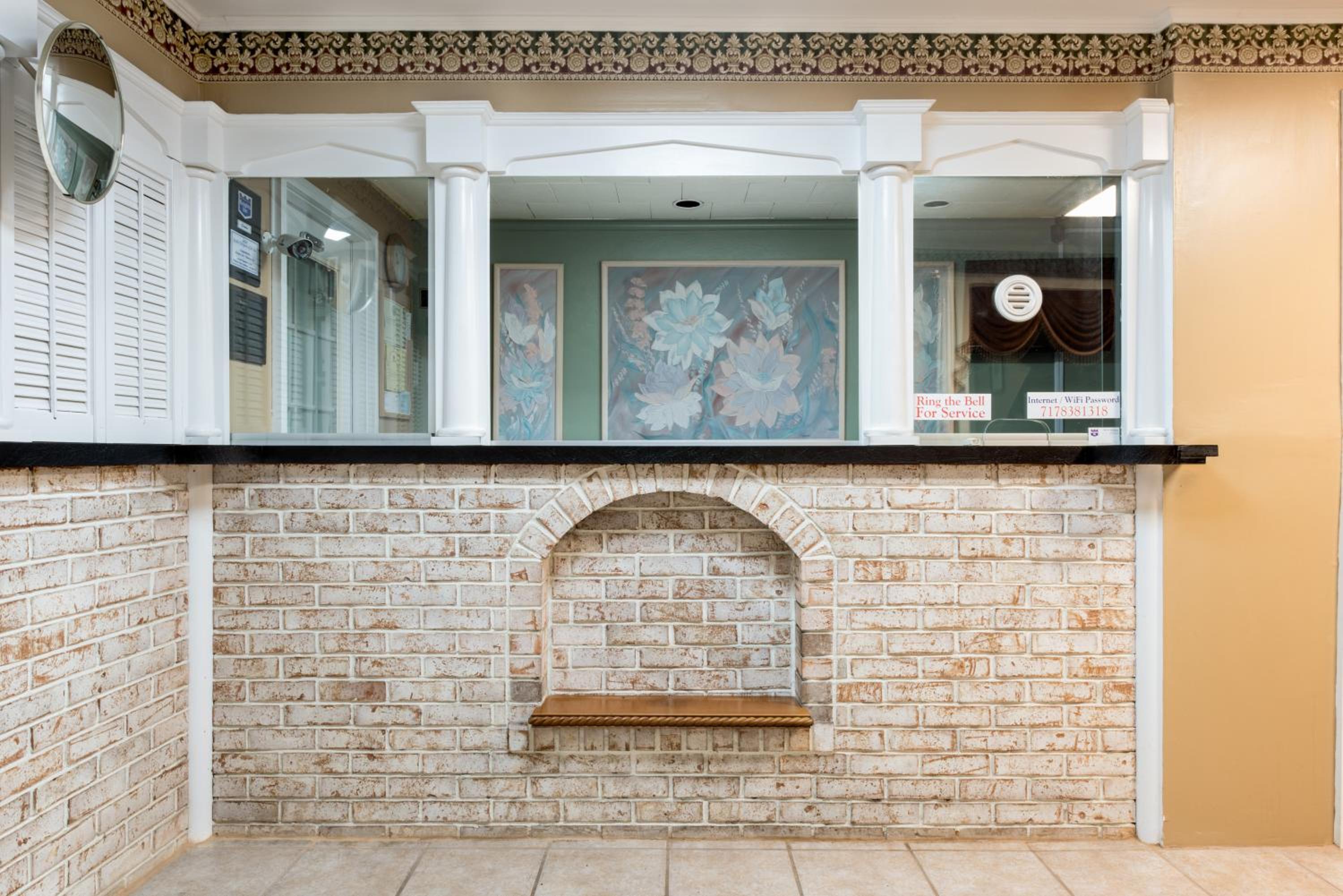 Knights Inn Palmyra - Property Image 4