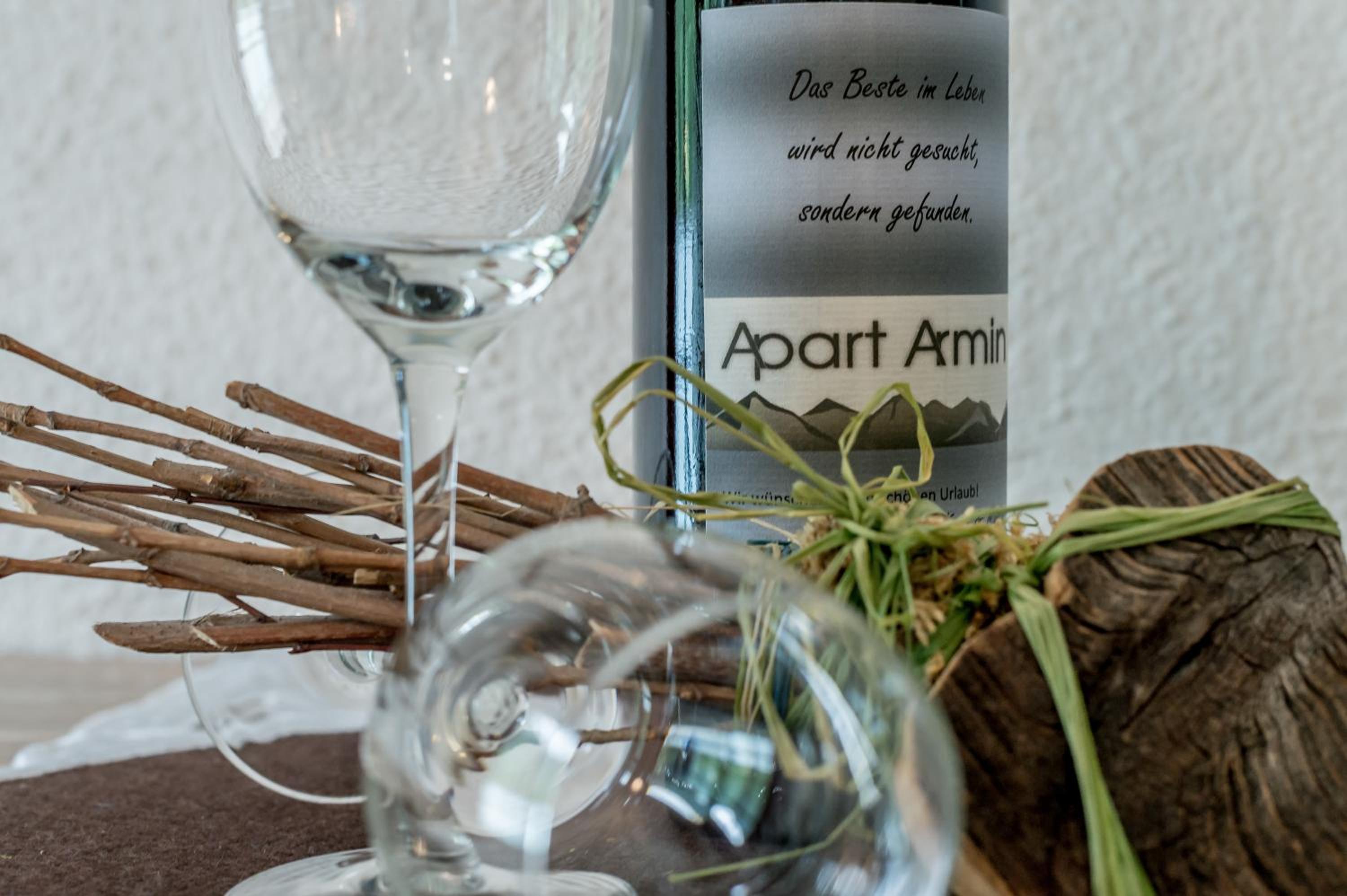 Apart Armin