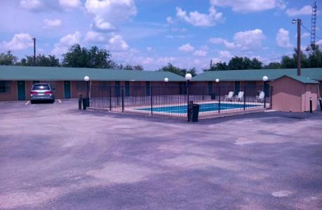 Western Inn view 5