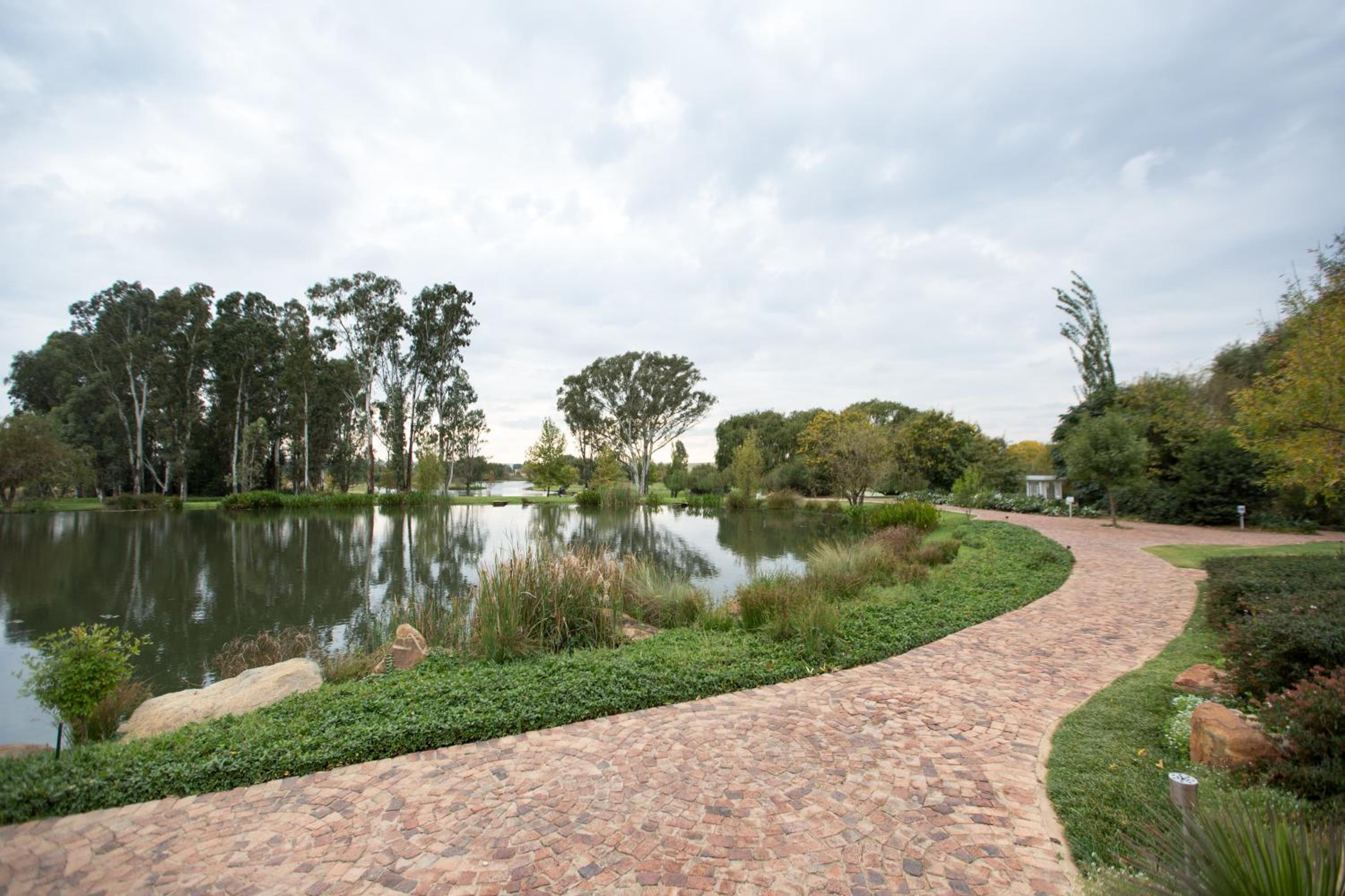Oxbow Country Estate