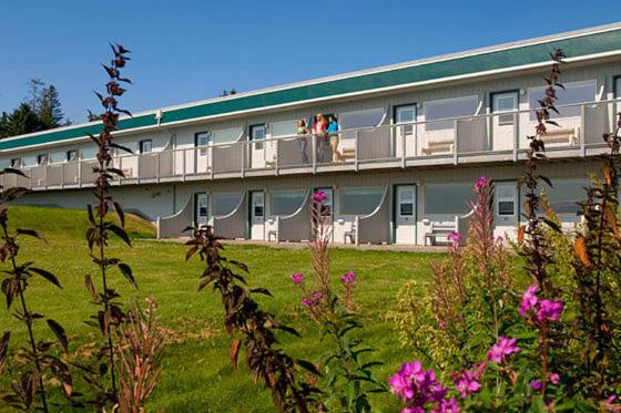 Homer Vacations - Ocean Shores Hotel - Property Image 1