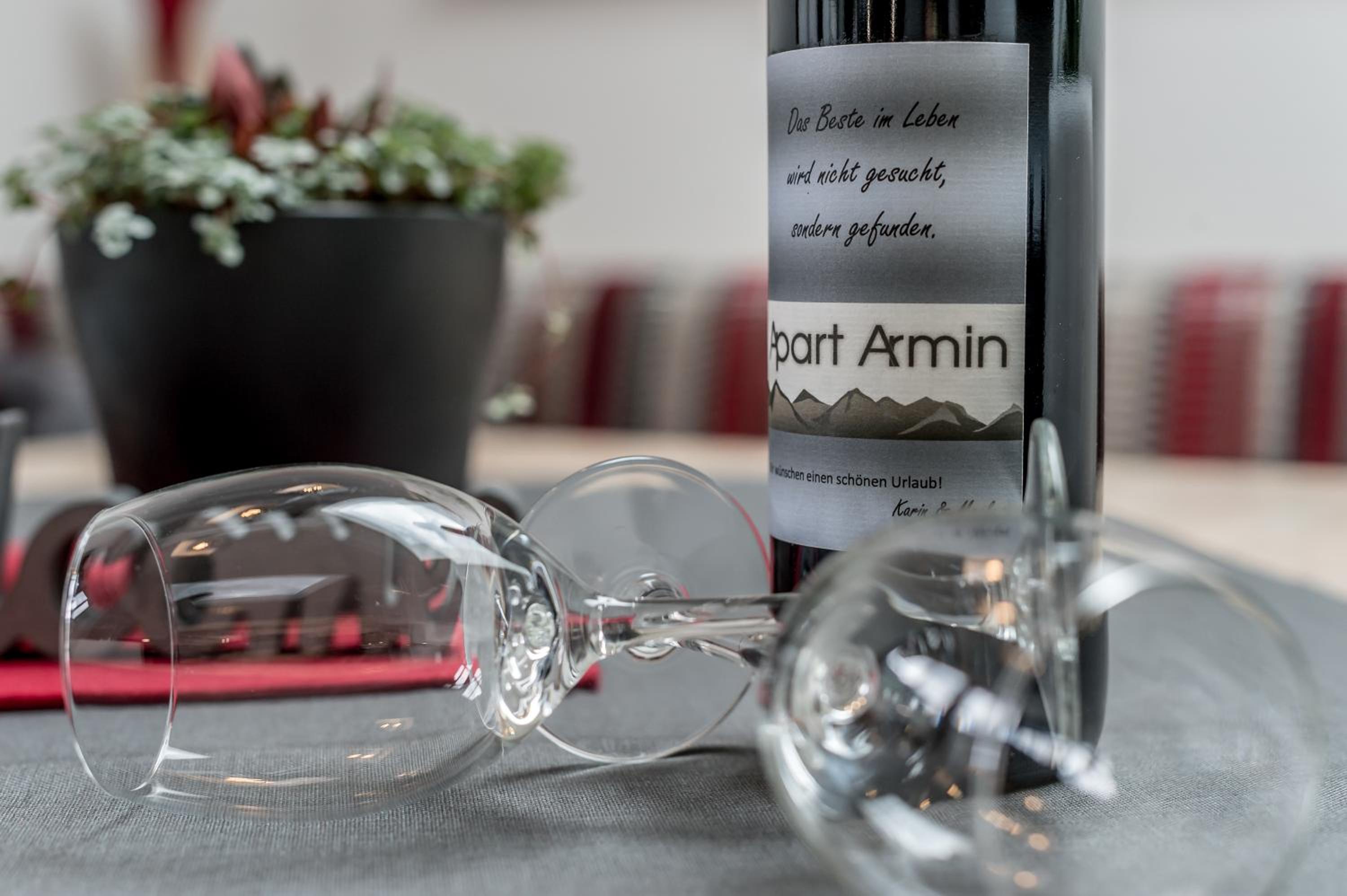Apart Armin